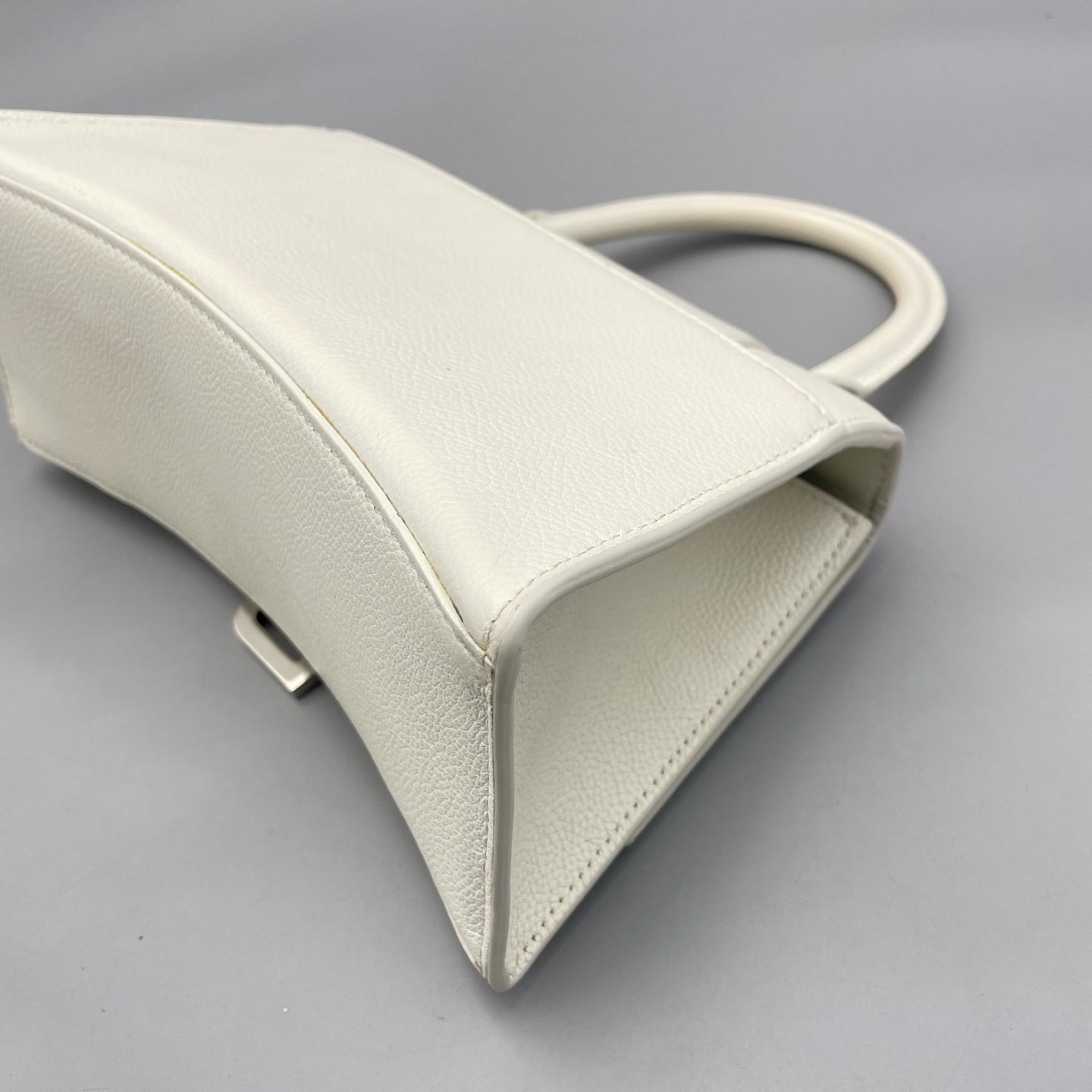 Balenciaga - Hourglass S Top Handle Bag - Leather - White with Silver-tone Hardware - (small)