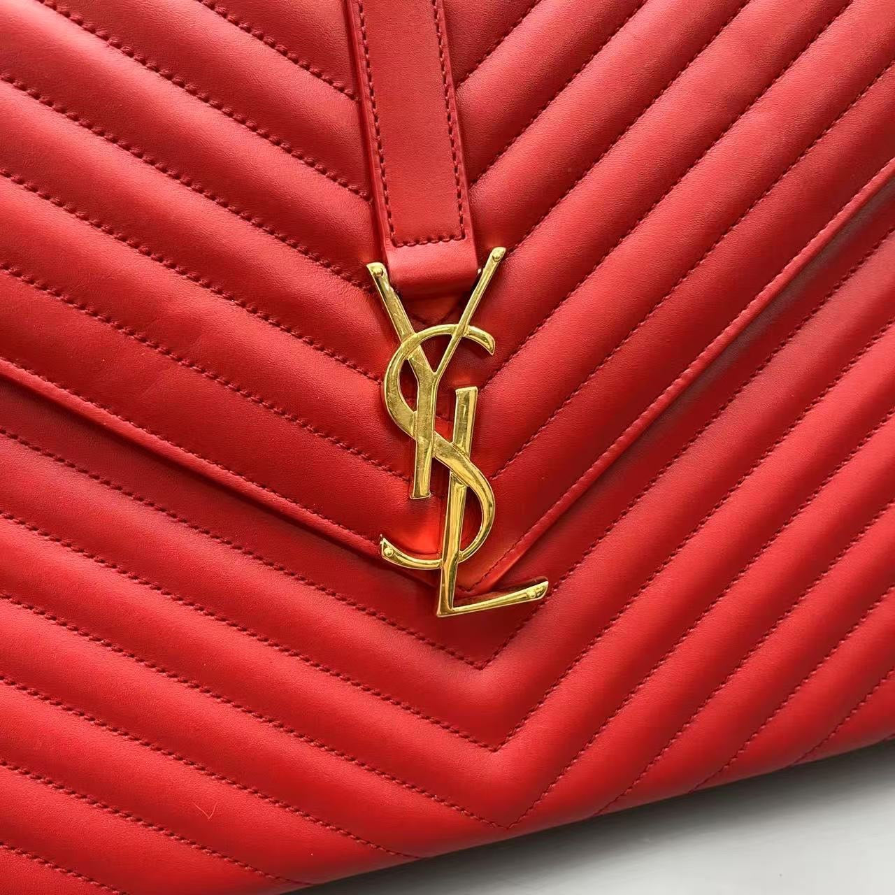 Saint Laurent - Medium Envelope Chain Bag - Leather - Red - (medium)