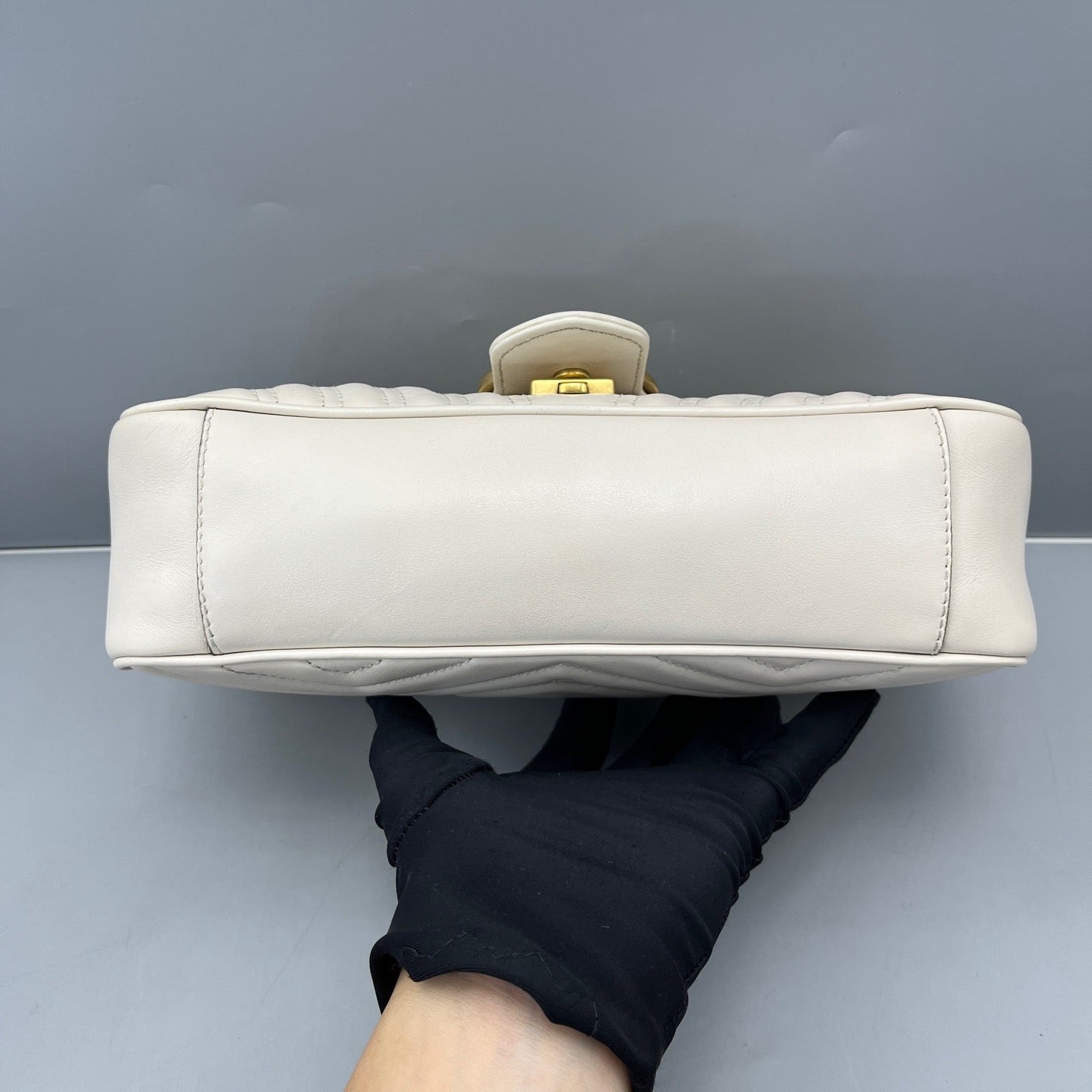 Gucci - Marmont - Matelassé leather - White - (Medium)