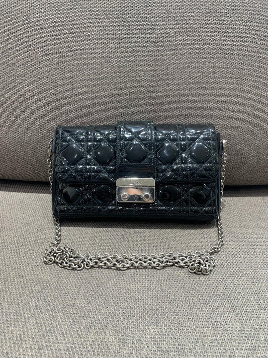 Dior - Lady Dior Wallet on Chain - Patent leather - Black - (mini)