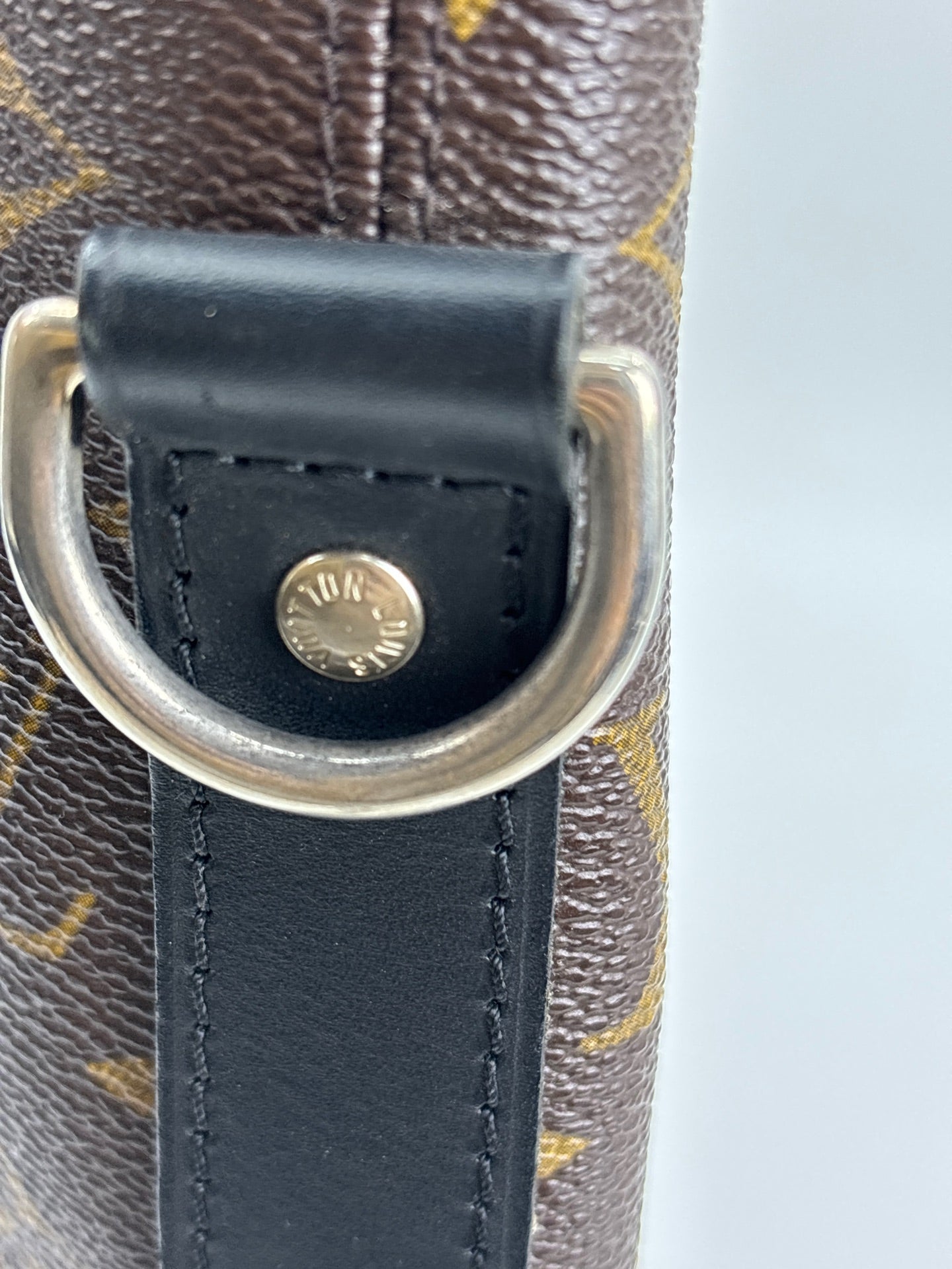 Louis Vuitton - Kitan - Monogram coated canvas with leather trim - Brown - (large)