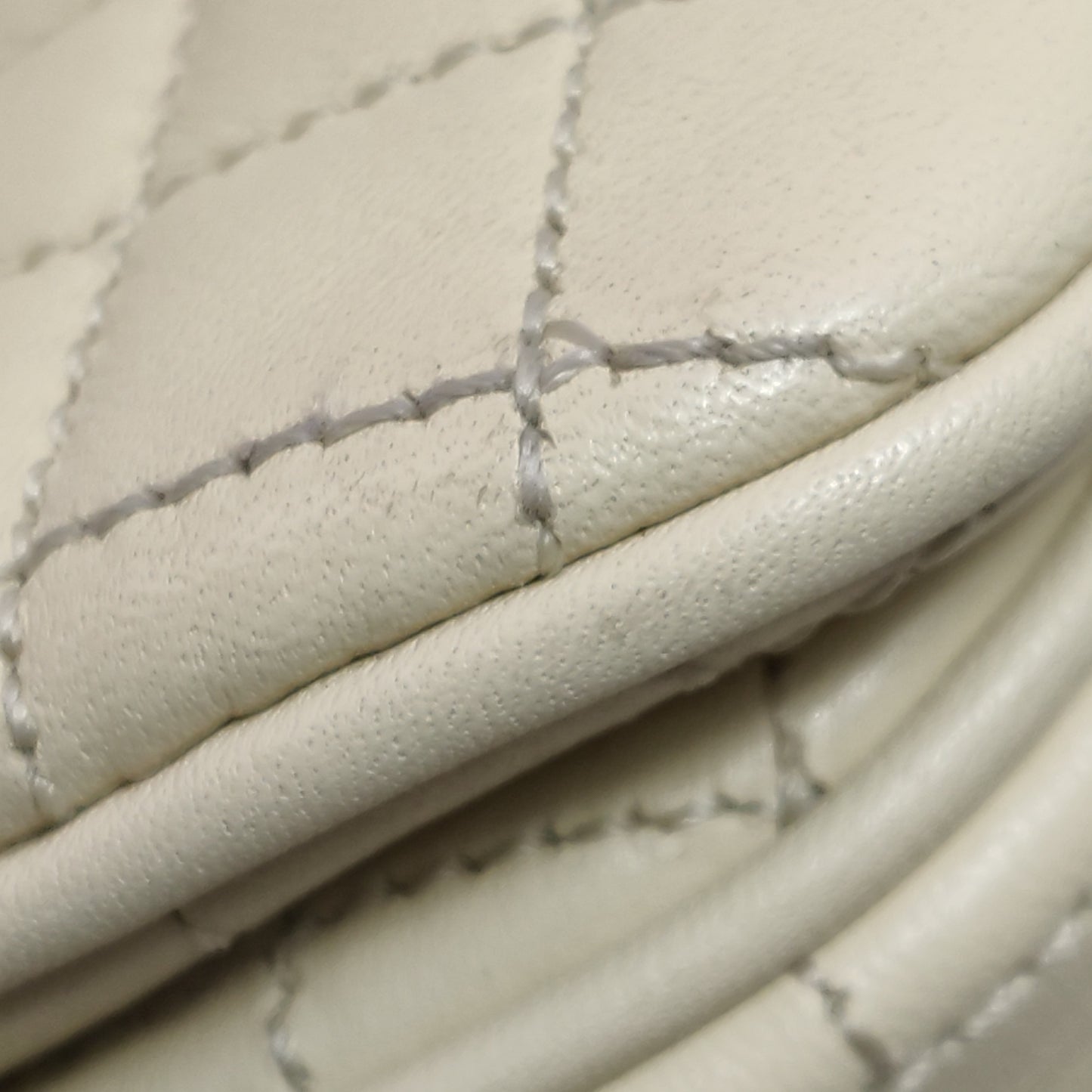 Celine - C Bag Quilted - Leather - Beige - (medium)