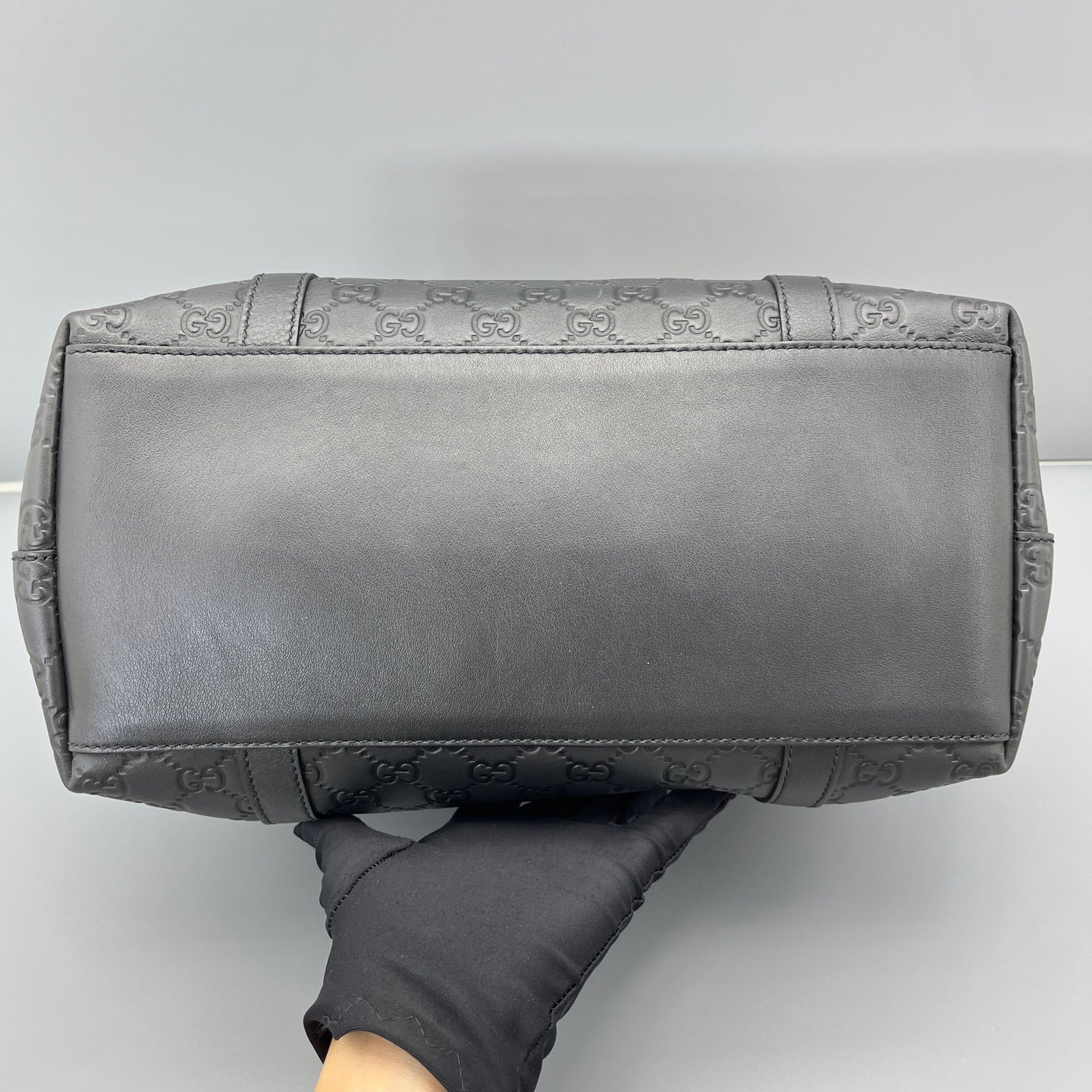 Gucci - Guccissima Top Handle Bag - Leather - Black - (medium)