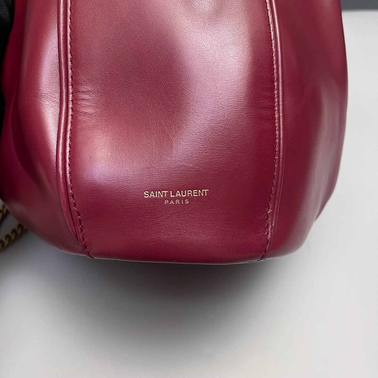 Saint Laurent - Chain Bucket Bag - Leather - Red - (medium)