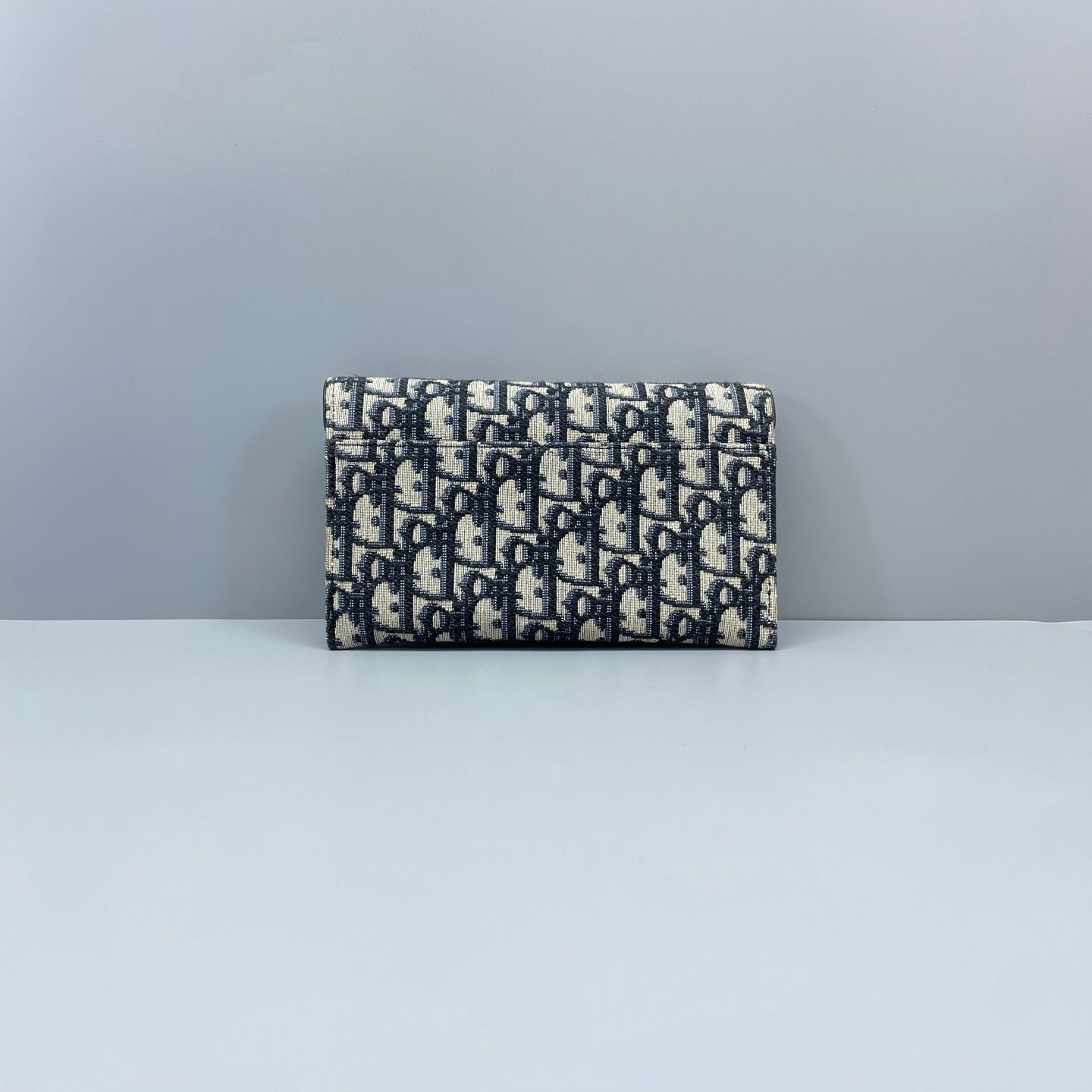 Christian Dior - Saddle Wallet on Chain (WOC) - Dior Oblique jacquard canvas with leather trim - Navy and Beige with Gold-Tone Hardware - (mini)