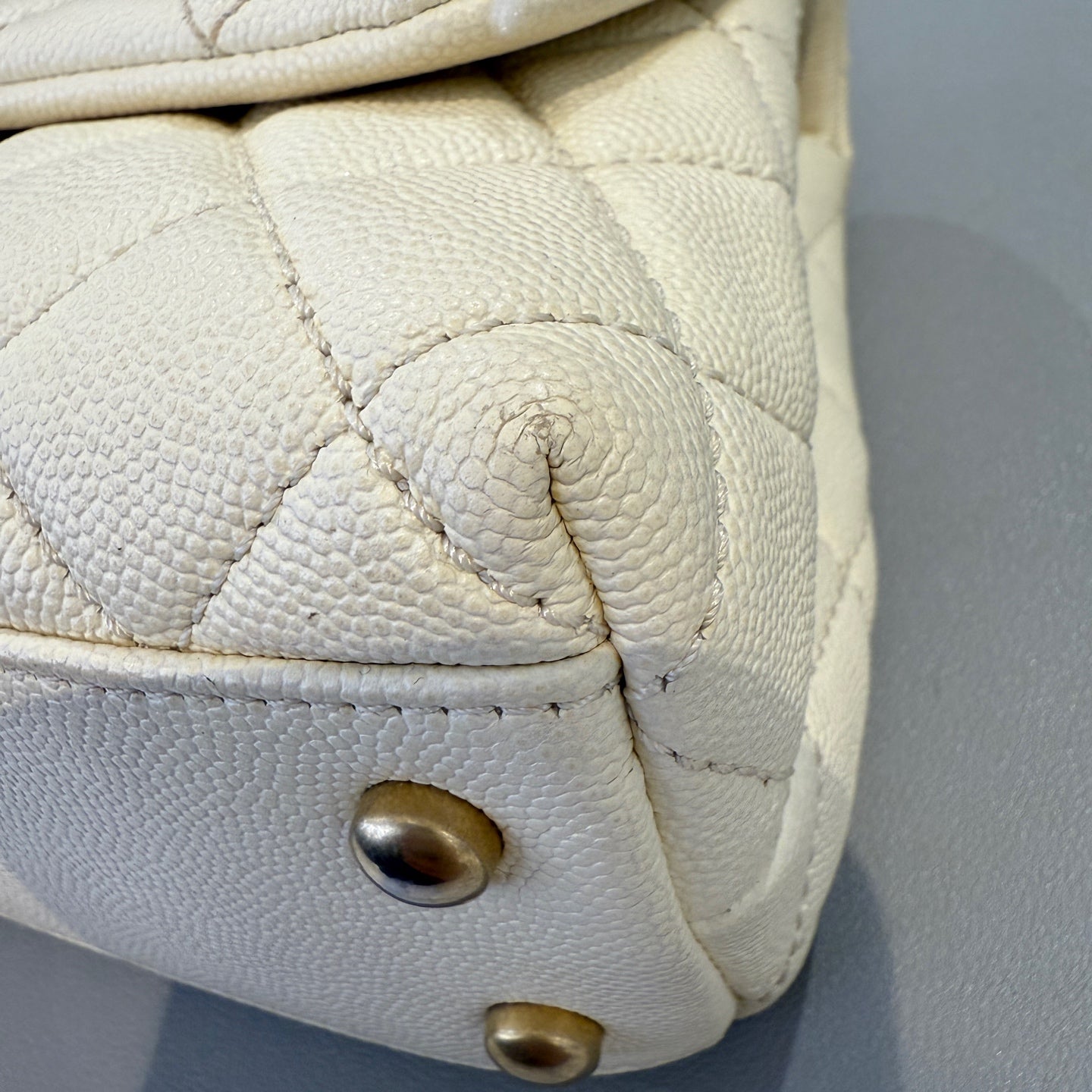 Chanel - Coco Handle - Caviar leather with exotic snakeskin handle - White - (Small)