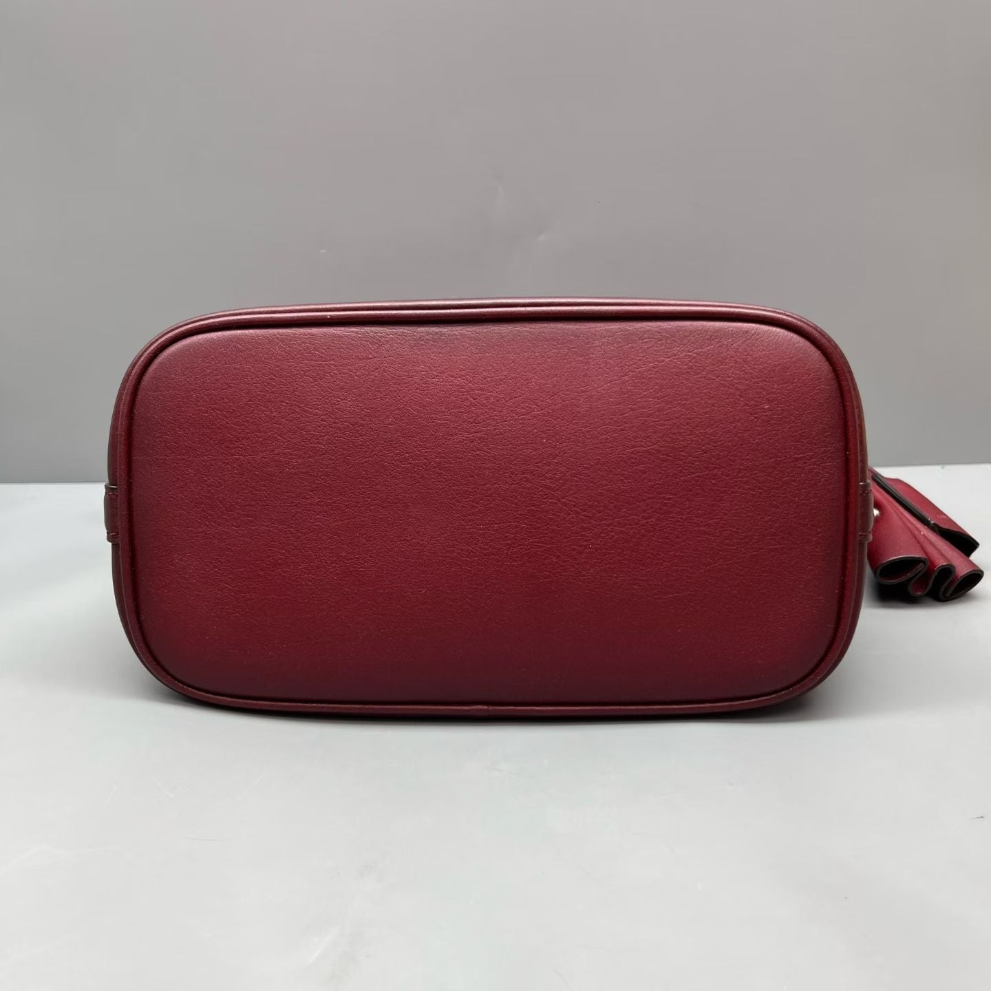 Louis Vuitton - Bucket Bag - Leather - Burgundy - (medium)