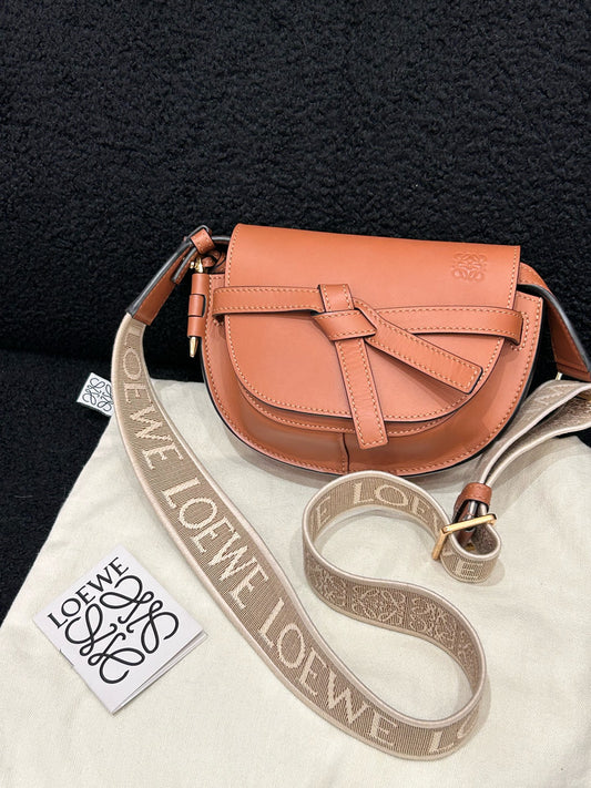 Loewe - Gate Mini Bag - Leather - Brown - (mini)