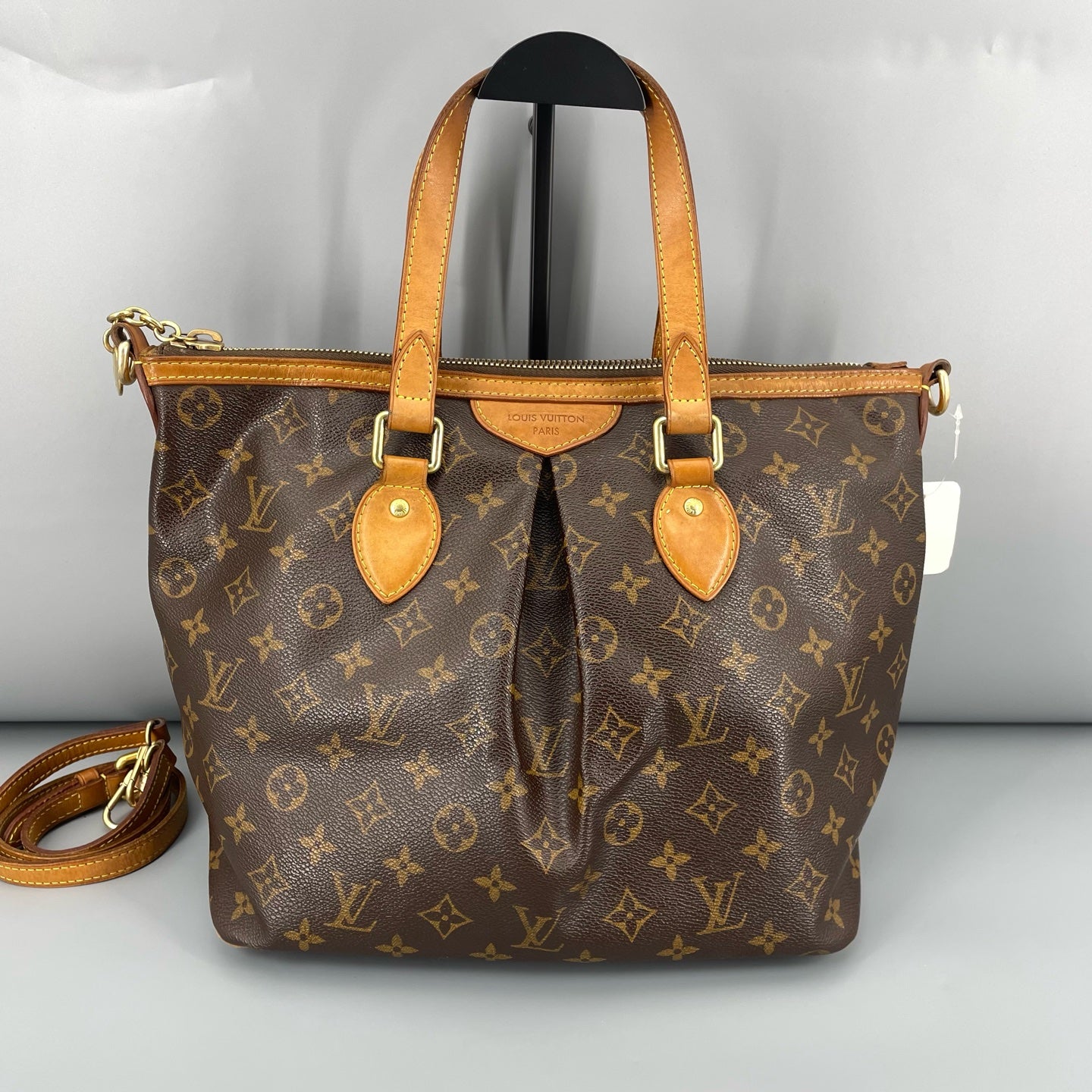 Louis Vuitton - Paramount Handbag - Monogram coated canvas with Vachetta leather trim - Brown - (Medium)
