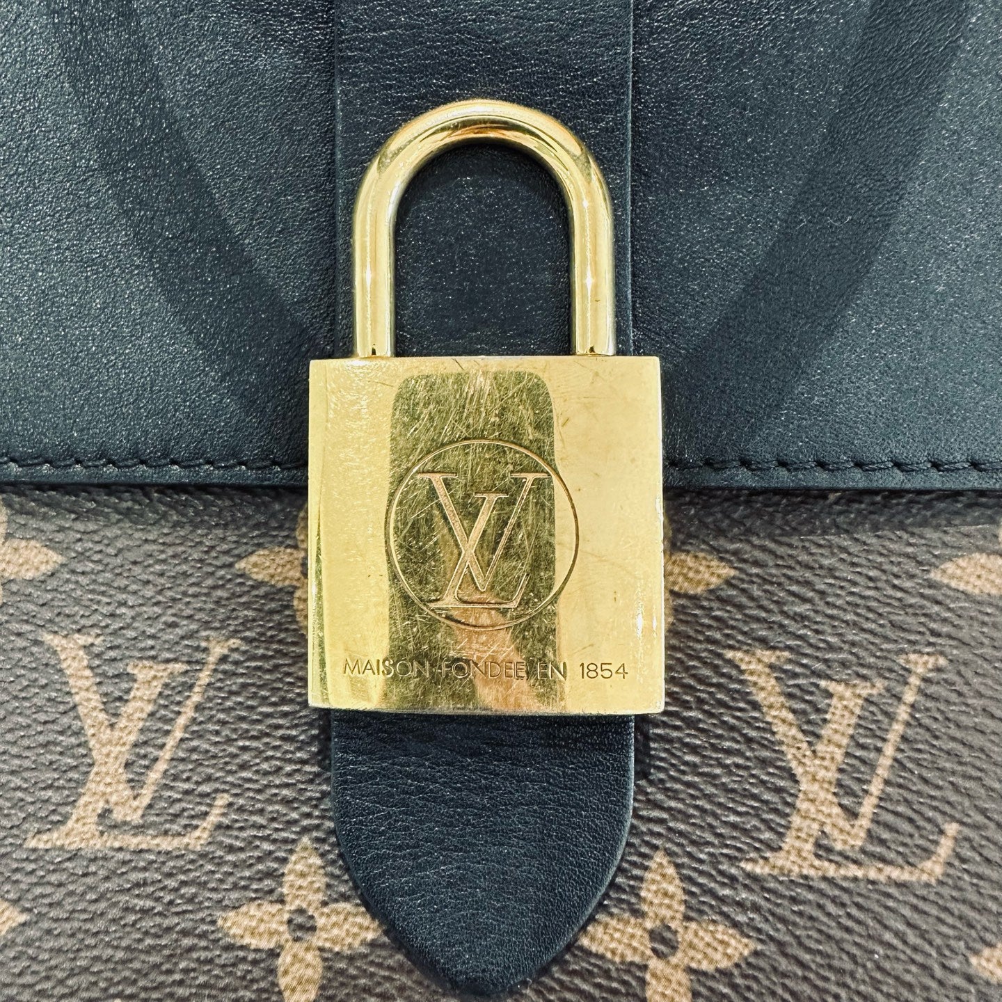 Louis Vuitton - Black Padlock BB - Monogram coated canvas and leather - Black and Brown - (mini)