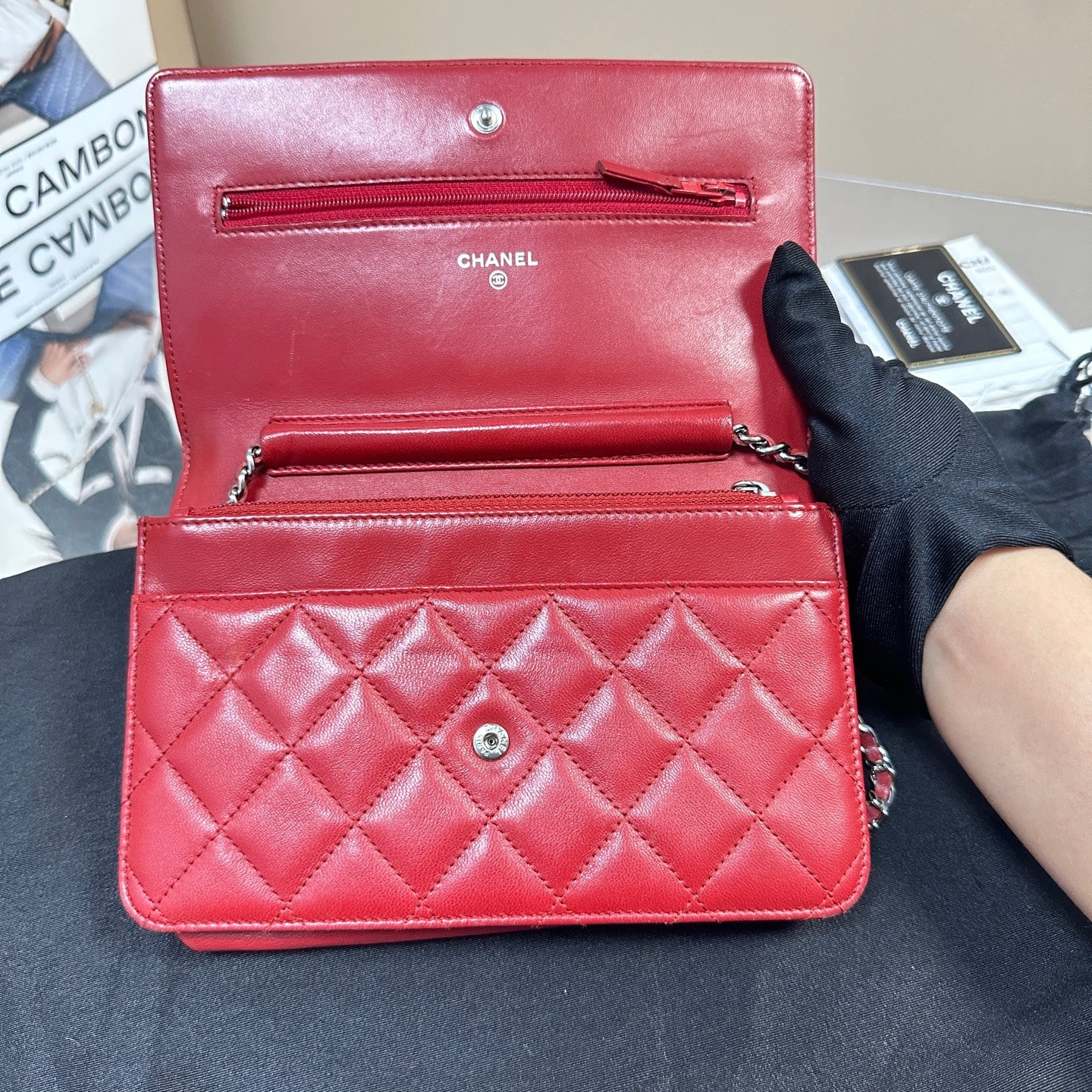 Chanel - Classic Quilted Wallet on Chain (WOC) - Lambskin leather - Red - (mini)