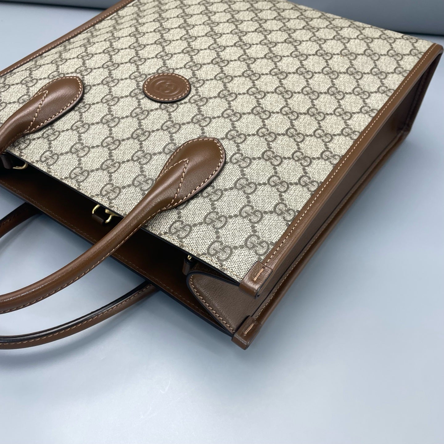 Gucci - GG Supreme Tote Bag - GG Supreme coated canvas with leather trim - Brown - (medium)
