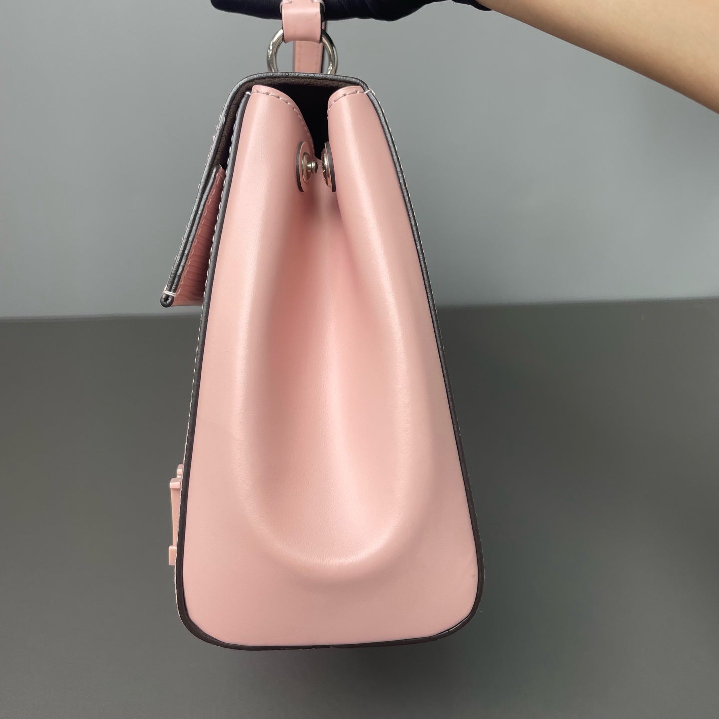Louis Vuitton - Cluny - Epi leather - Pink - (medium)