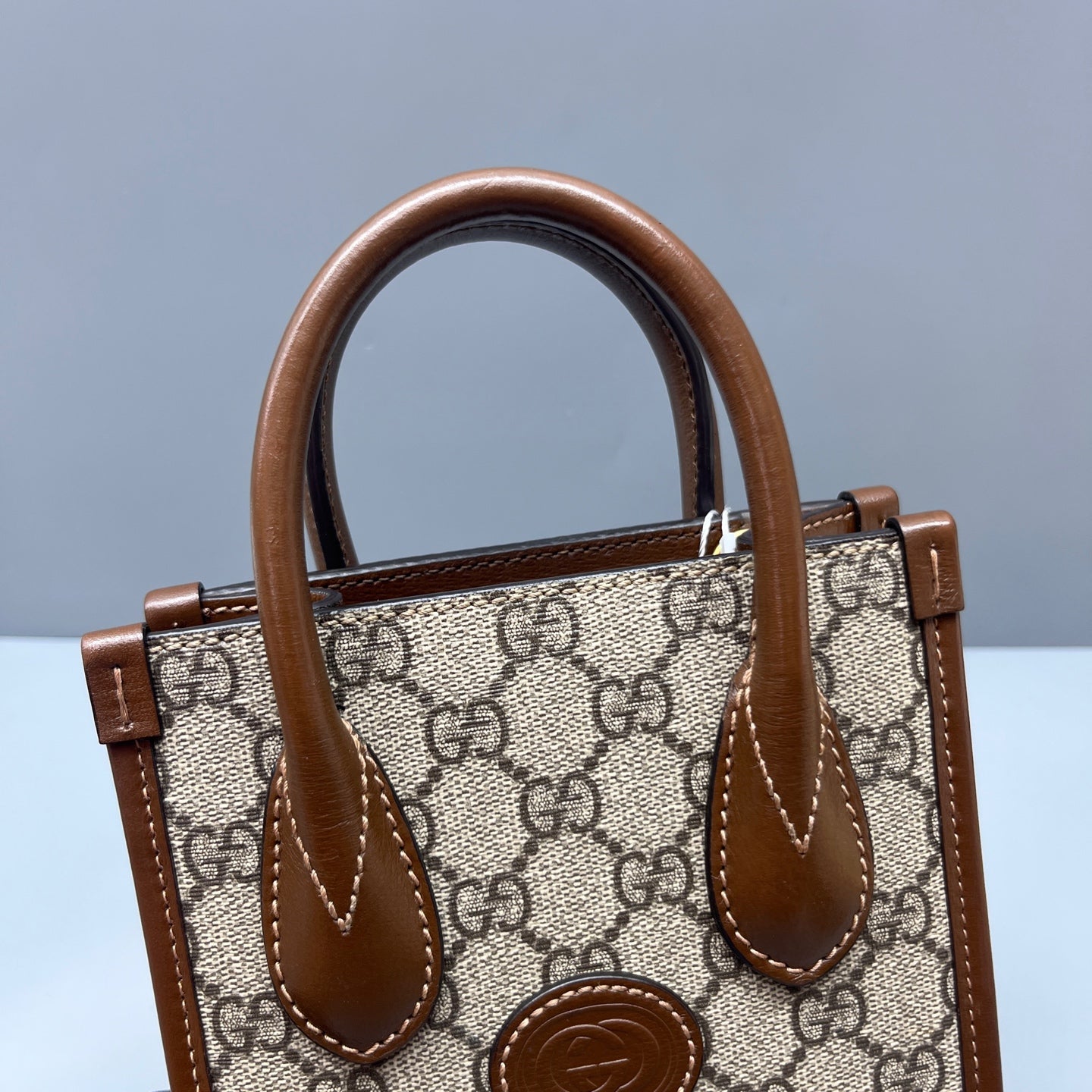 Gucci - Mini Vertical Tote - GG Supreme canvas with leather trim - Beige - (mini)