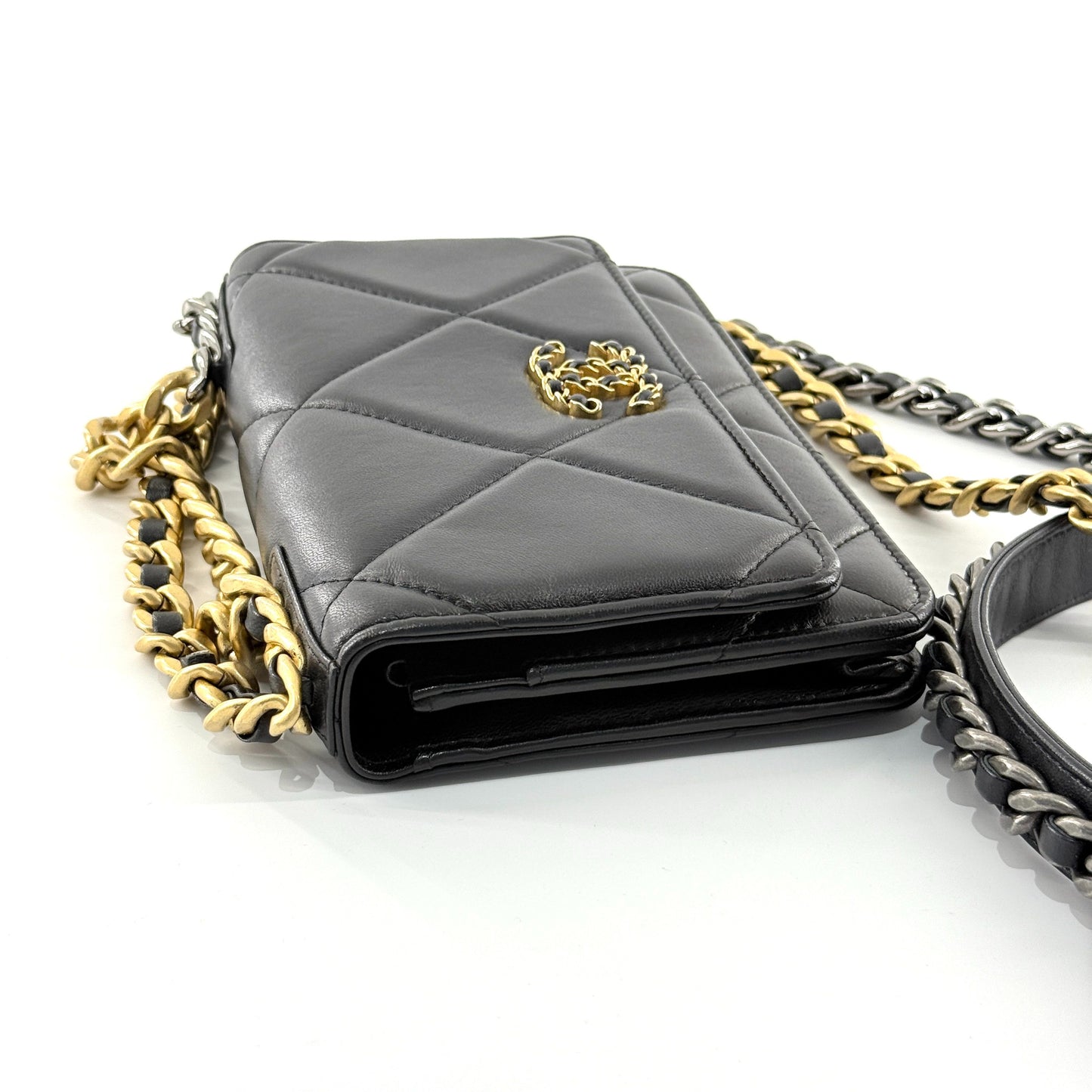 Chanel - 19 Bag WOC - Lambskin leather - Black - (mini)