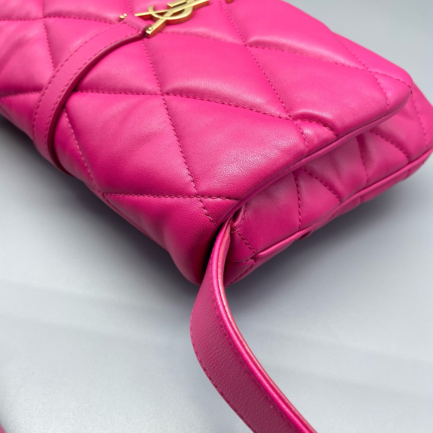 Saint Laurent - Le 57 Hobo Bag - Lambskin leather - Pink - (Medium)