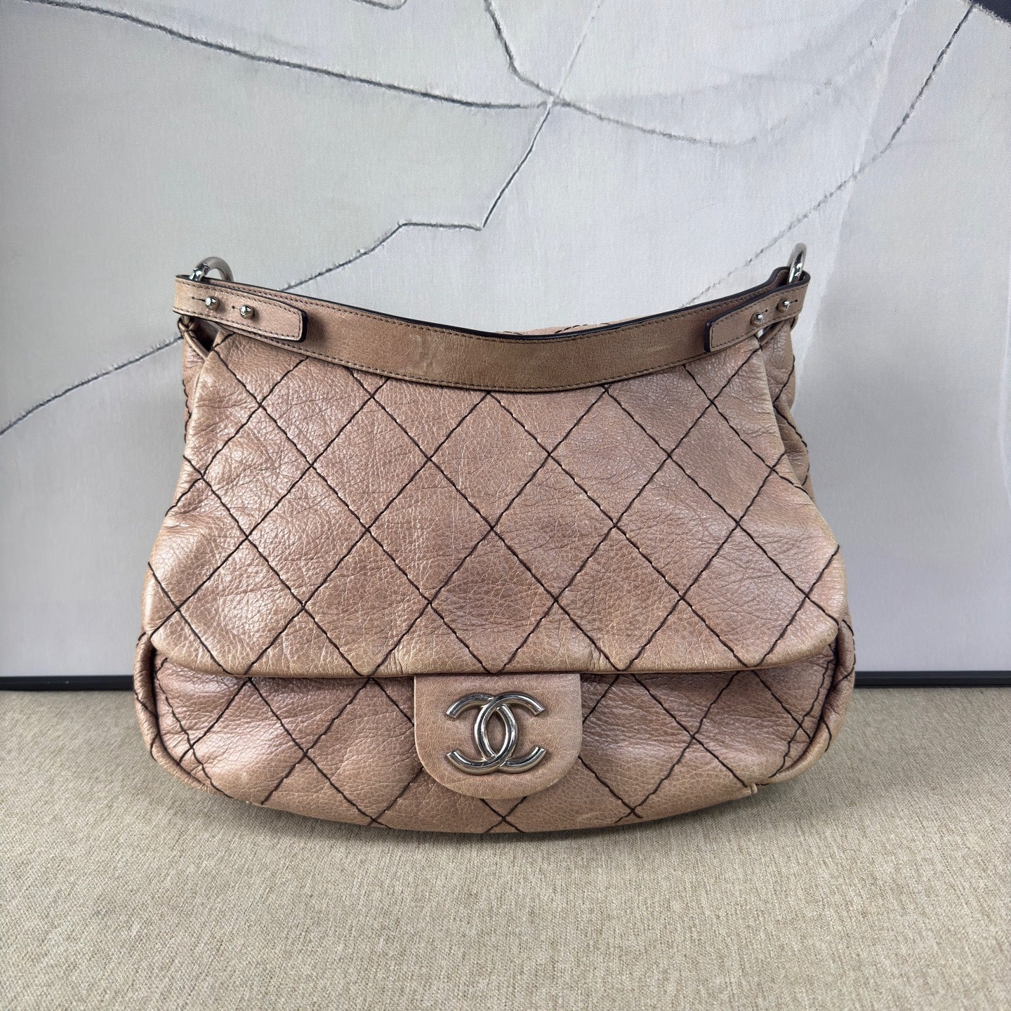 Chanel - Pumpkin Airport Chain Bag - Cowhide leather - Beige - (Large)