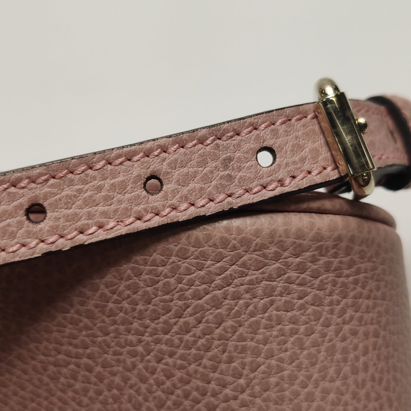 Gucci - Classic Shell Bag - Pebbled leather - Pink - (small)