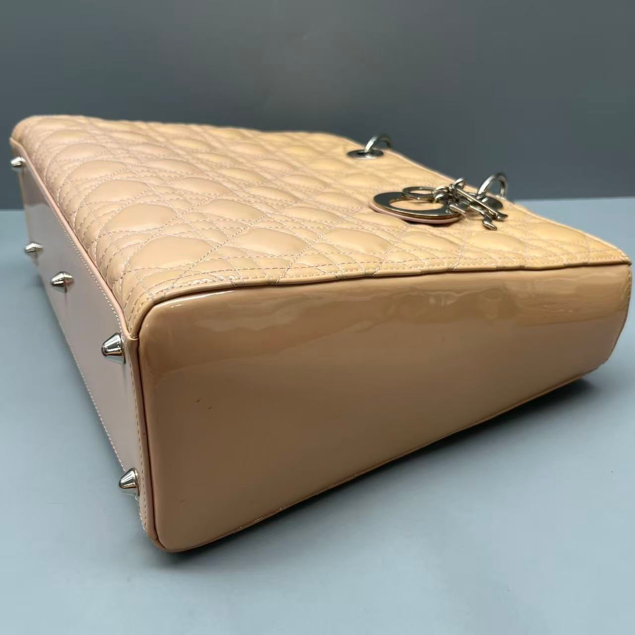 Dior - Lady Dior Bag - Patent leather - Beige - (large)