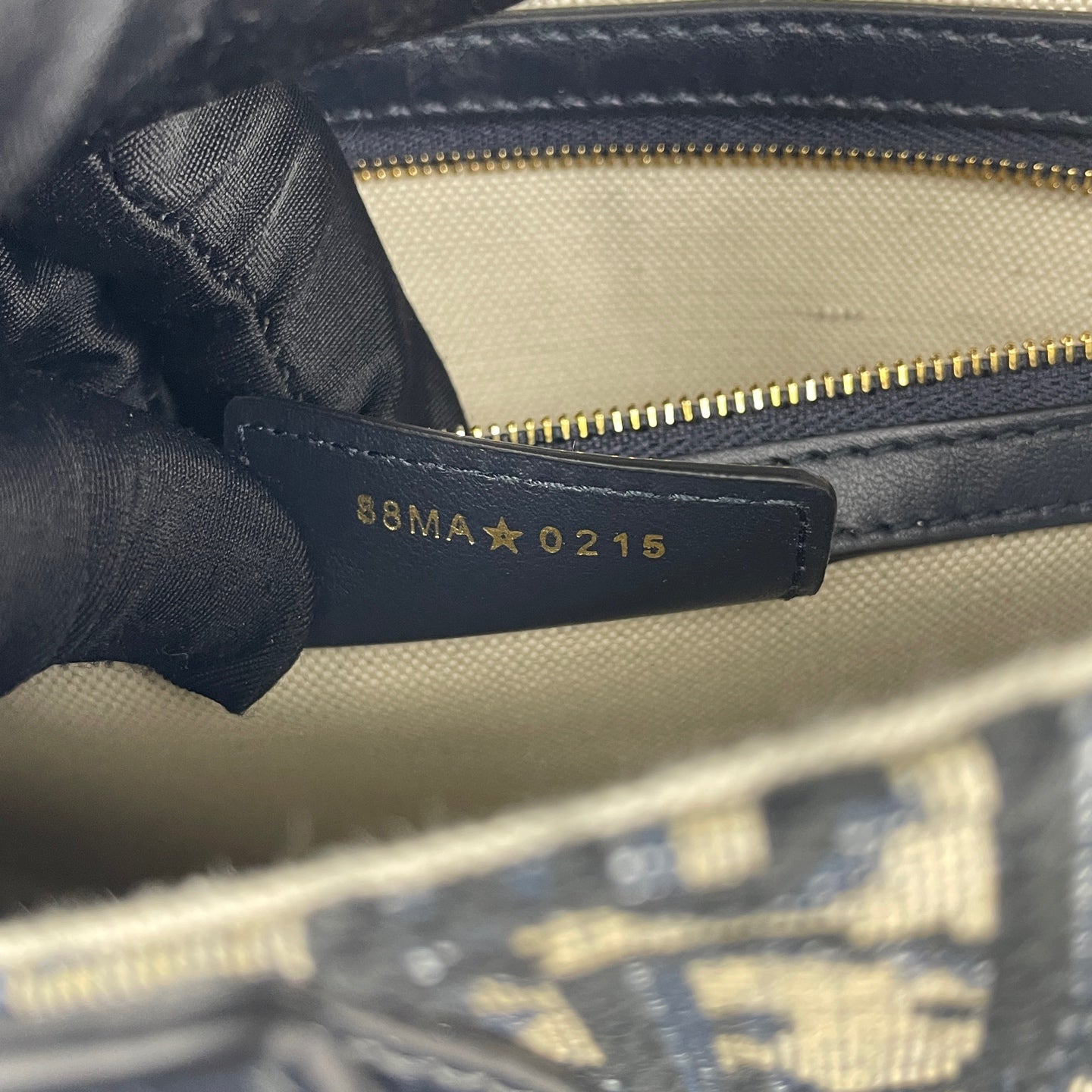 Dior - Saddle Bag - Dior Oblique jacquard canvas with navy blue calfskin leather trim - Blue - (medium)