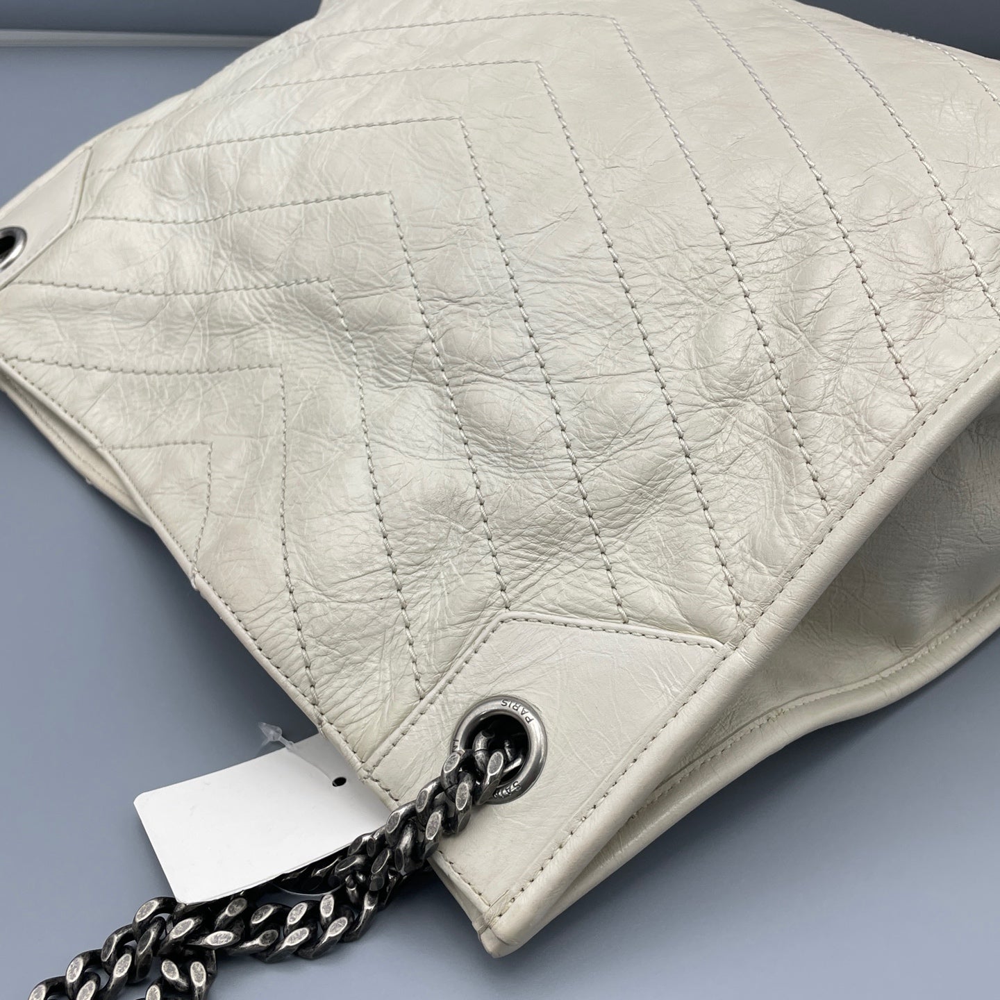 Saint Laurent - Niki Small Tote Bag - Leather - White - (Small)