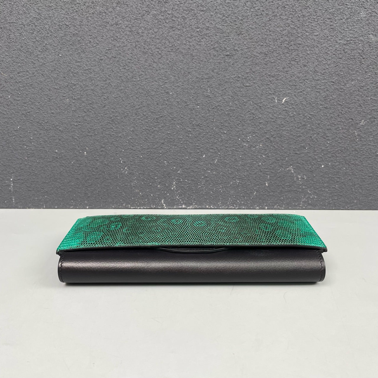 Hermès - H071034CAAA Long Wallet / Organizer - Lizard skin and calfskin leather - Black and Green - (Small)