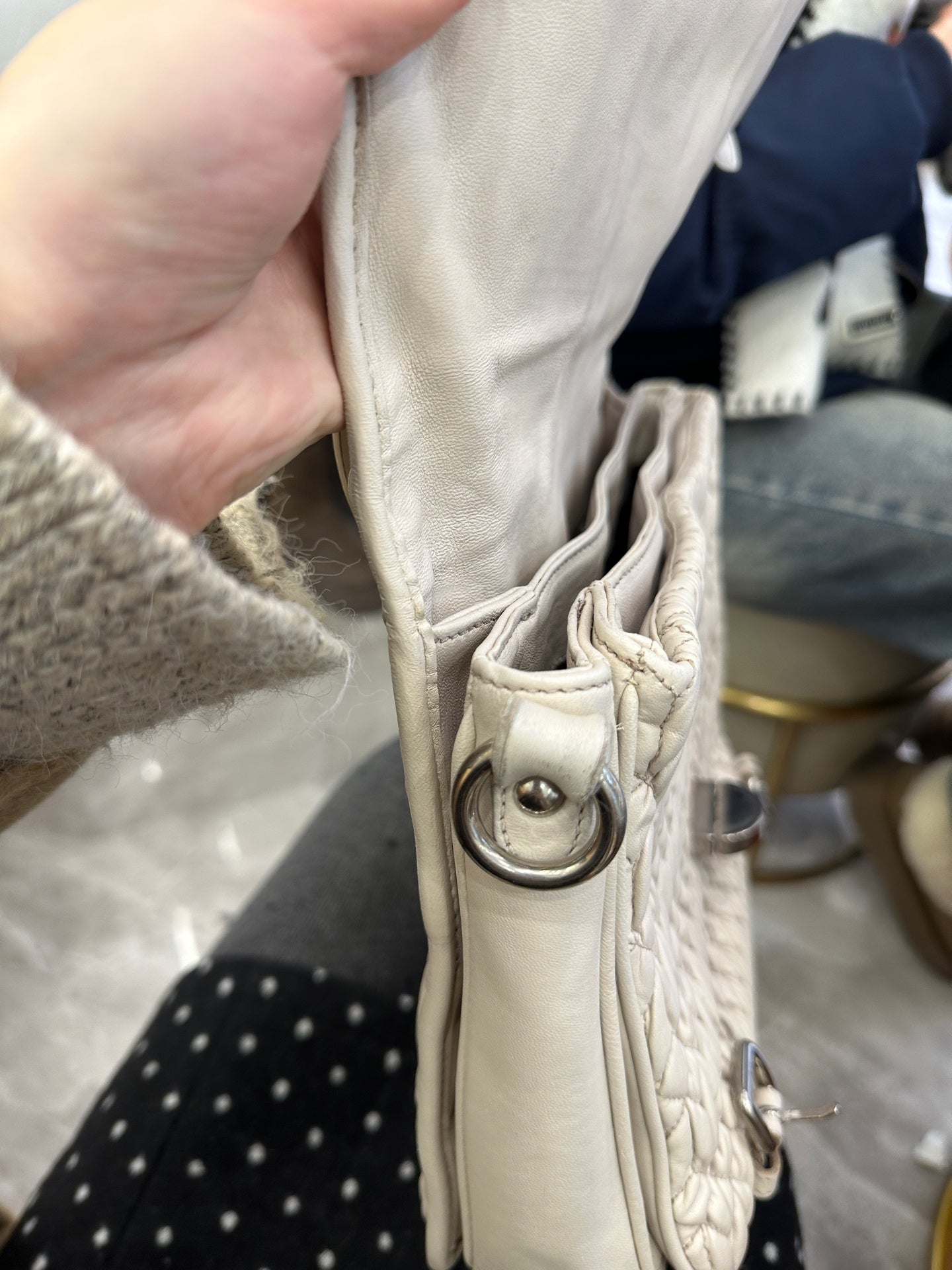 Miu Miu - Matelassé Messenger Bag - Lambskin leather - Grey - (medium)