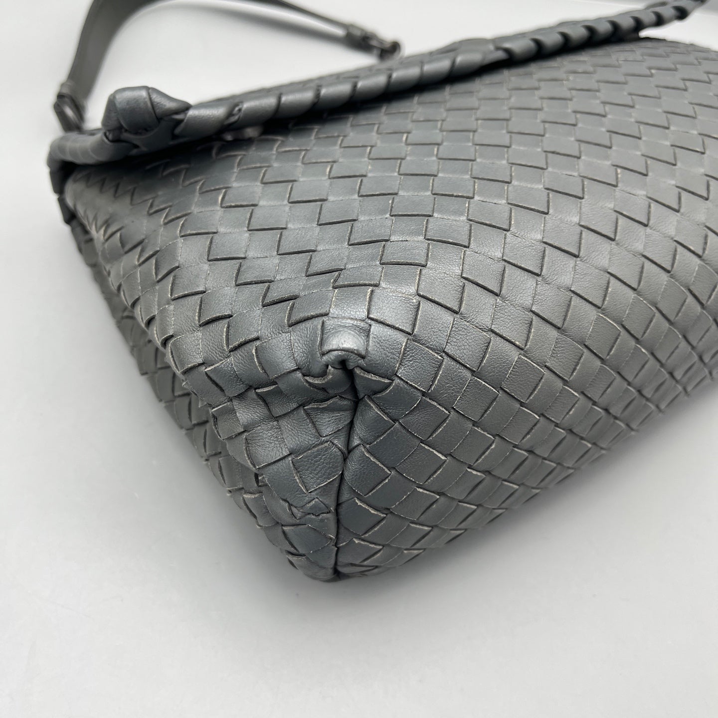 Bottega Veneta - Olympia - Leather - Grey - (medium)