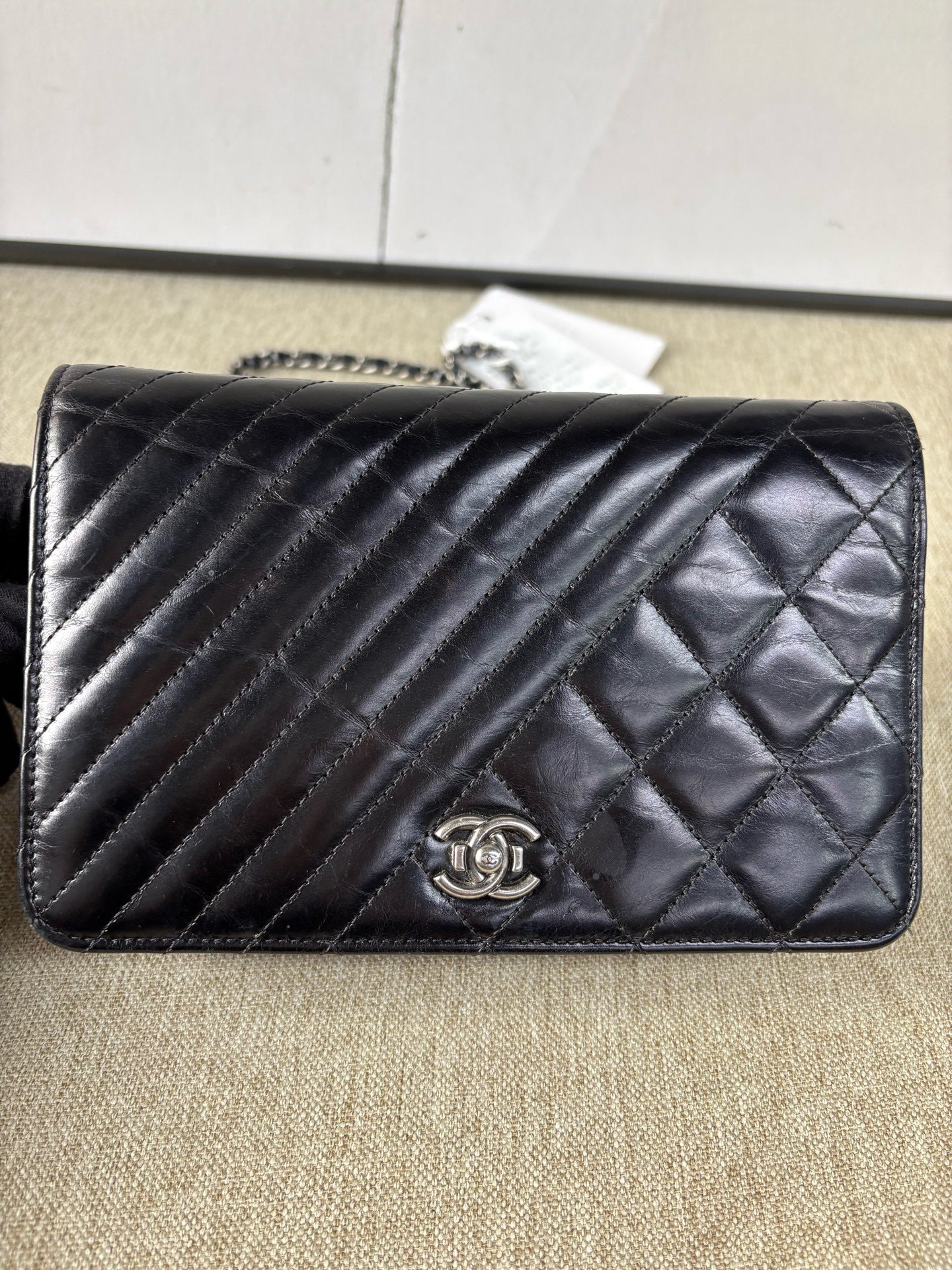 Chanel - Leboy WOC (Wallet on Chain) - Oiled wax leather - Black - (Mini)
