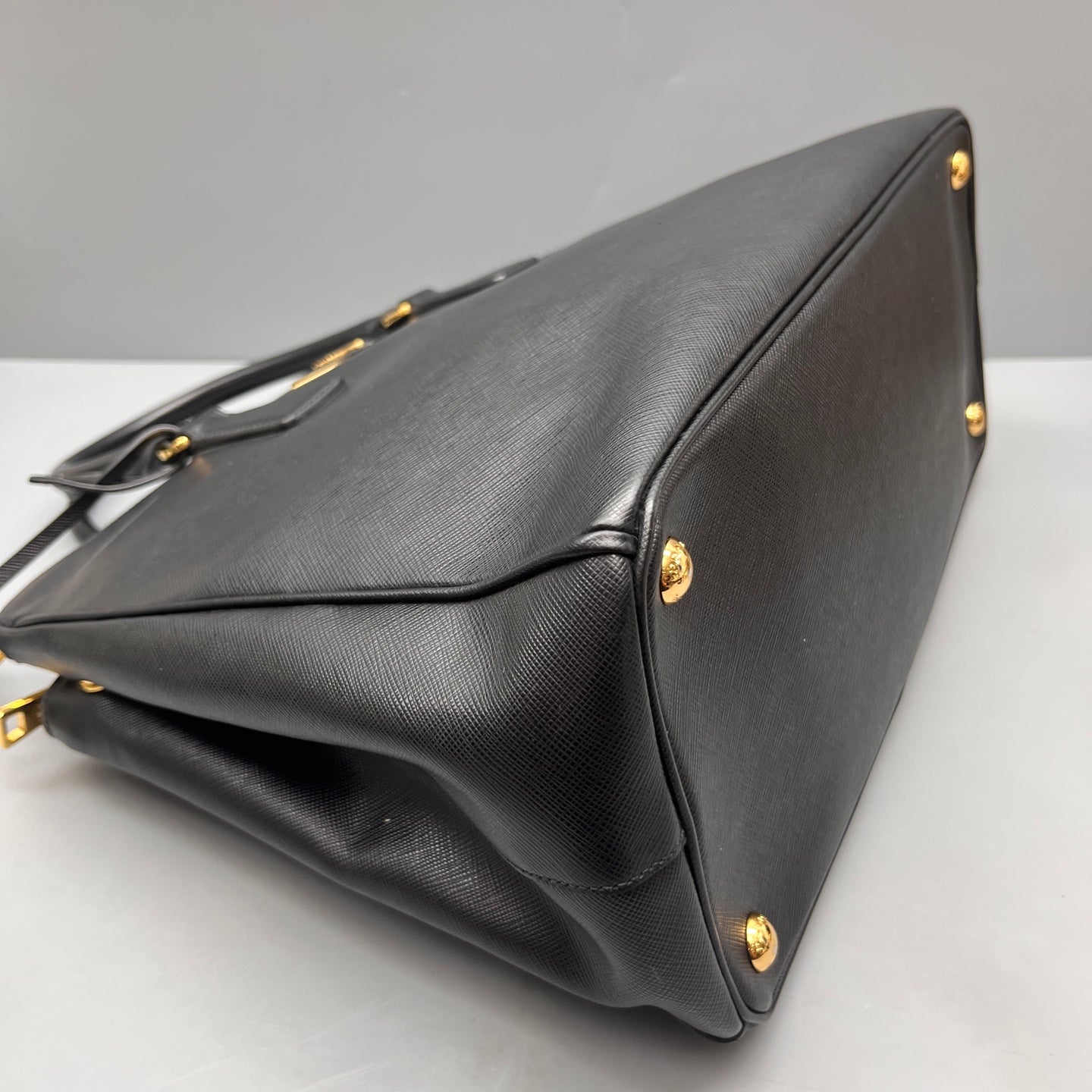 Prada - Galleria Saffiano Double Zip Tote - Saffiano leather - Black - (Medium)