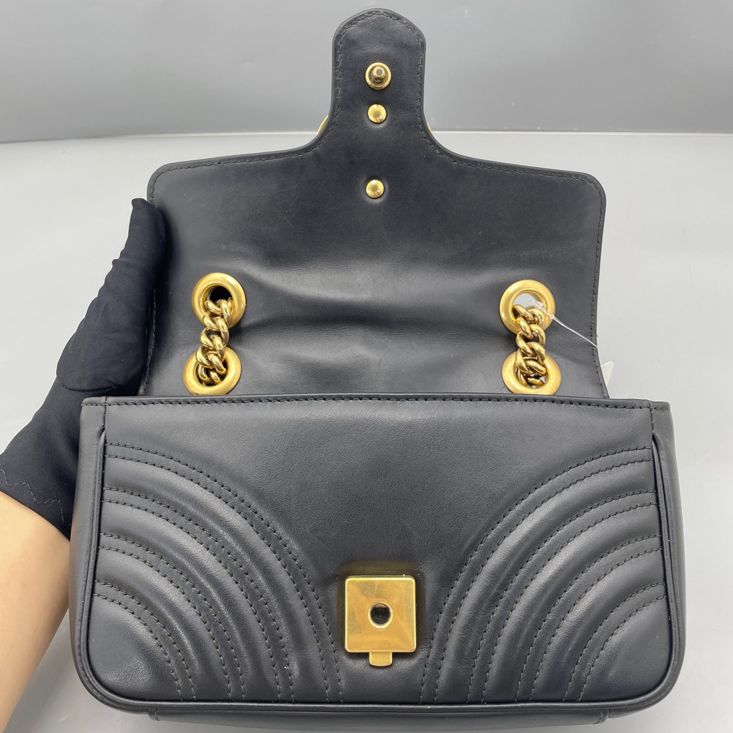 Gucci - GG Marmont Matelassé Mini Bag - Leather - Black with Gold-Tone Hardware - (Mini)