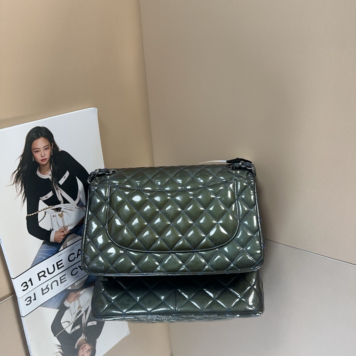 Chanel - Classic Flap Jumbo Double Flap - Patent leather - Blue - (Large)