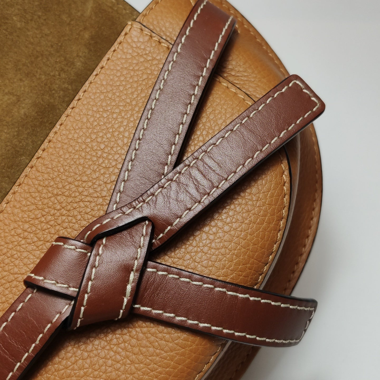 Loewe - Gate Mini - Grained calfskin leather - Light Caramel - (mini)