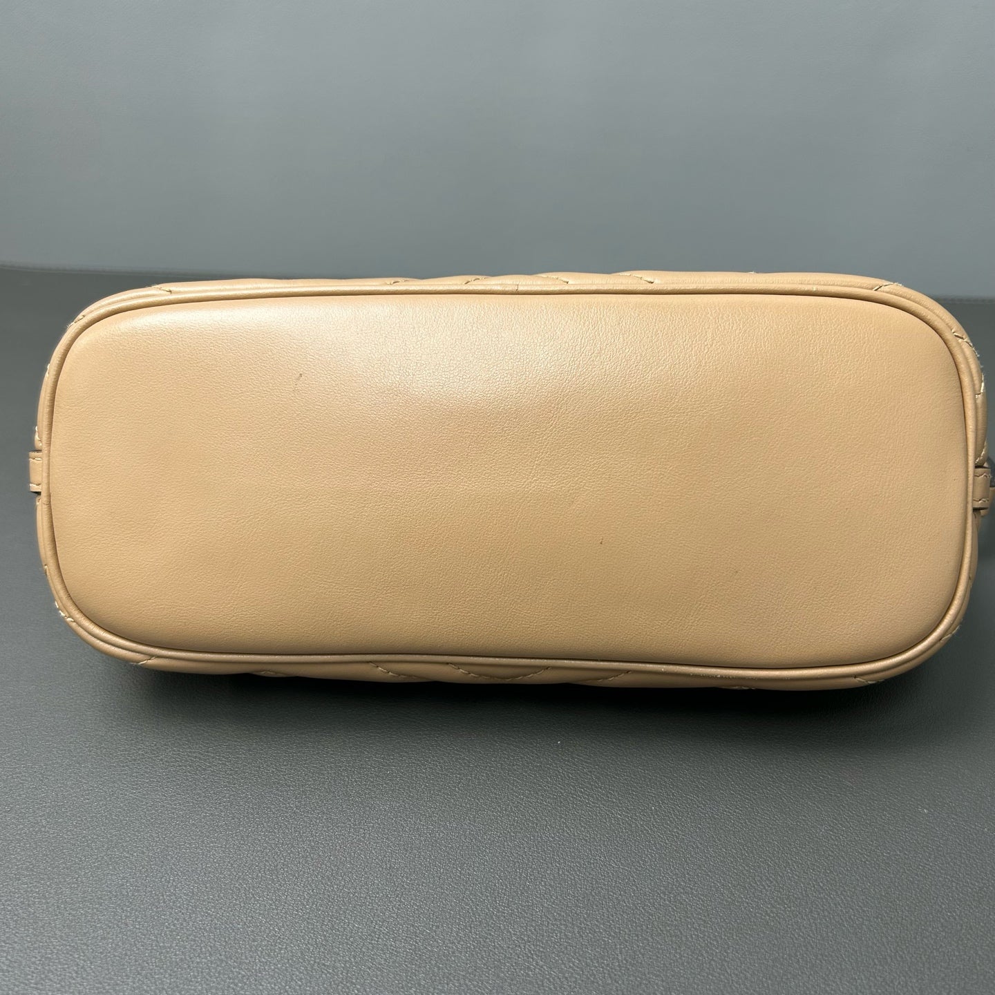 Gucci - GG Marmont Shoulder Bag - Leather - Beige - (Small)