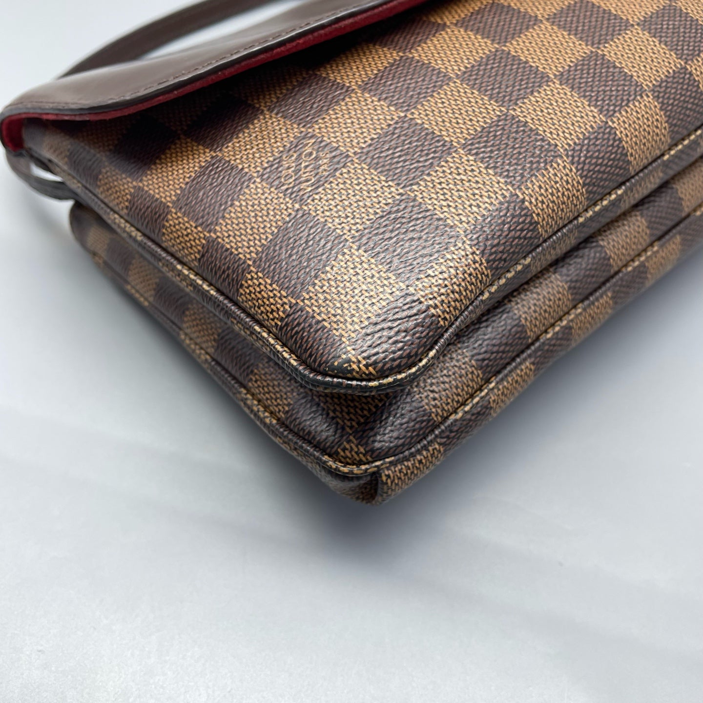 Louis Vuitton - Pochette Twin - Damier Ebene coated canvas with smooth leather trim and microfiber lining - Brown - (small)