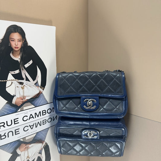 Chanel - Seasonal Flap Bag - Cowhide leather with textile panels - Dark Blue and Grey color-block with silver-tone hardware - (Small)