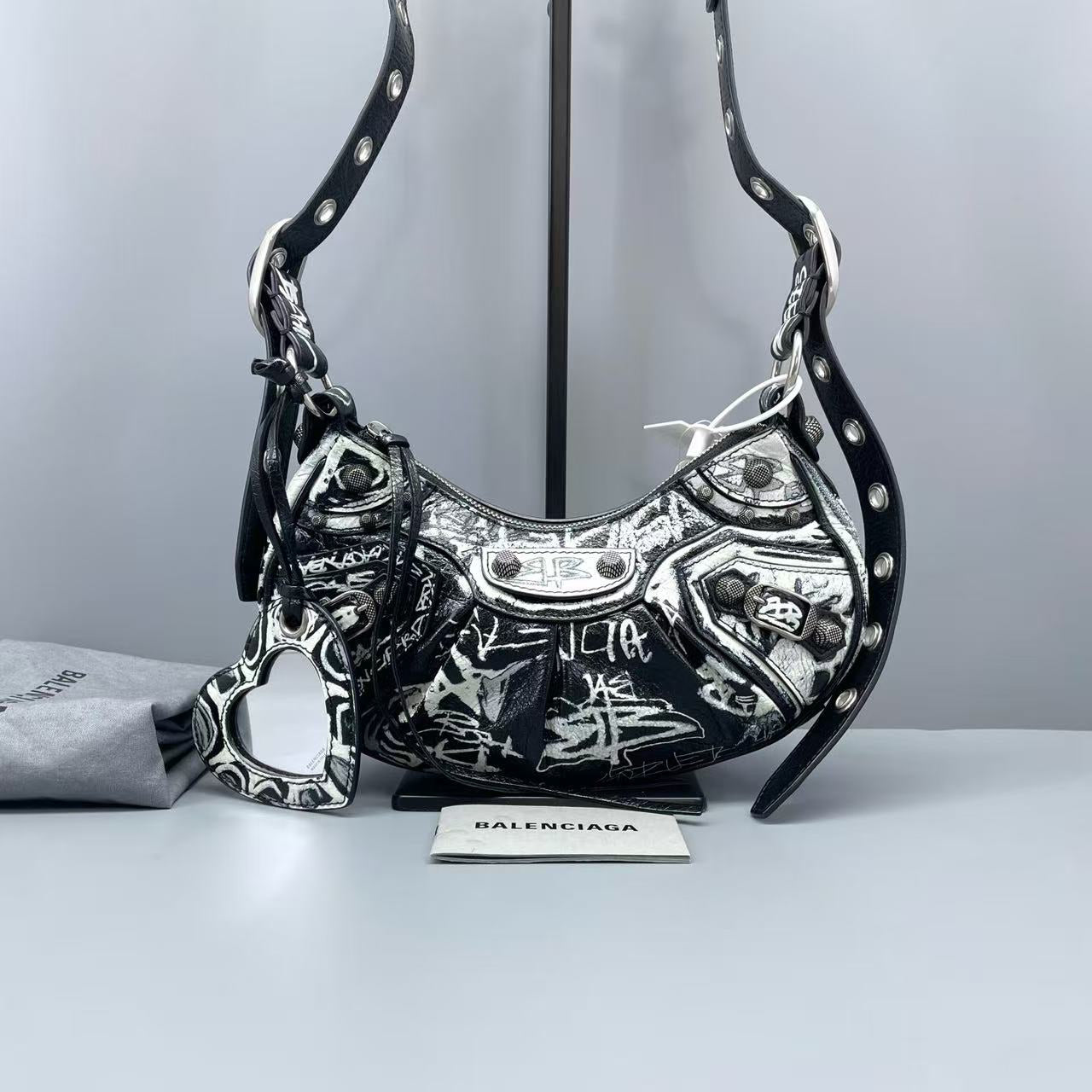 Balenciaga - Le Cagole XS Shoulder Bag - Leather - Black - (Mini)
