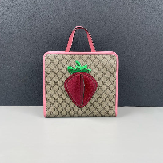 Gucci - GG Supreme Children's Tote with 3D Strawberry - Coated canvas with leather trim and glitter - Multicolour - (medium)