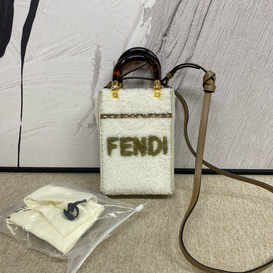 Fendi - Sunshine Mini Tote Bag - Lambswool - White - (mini)