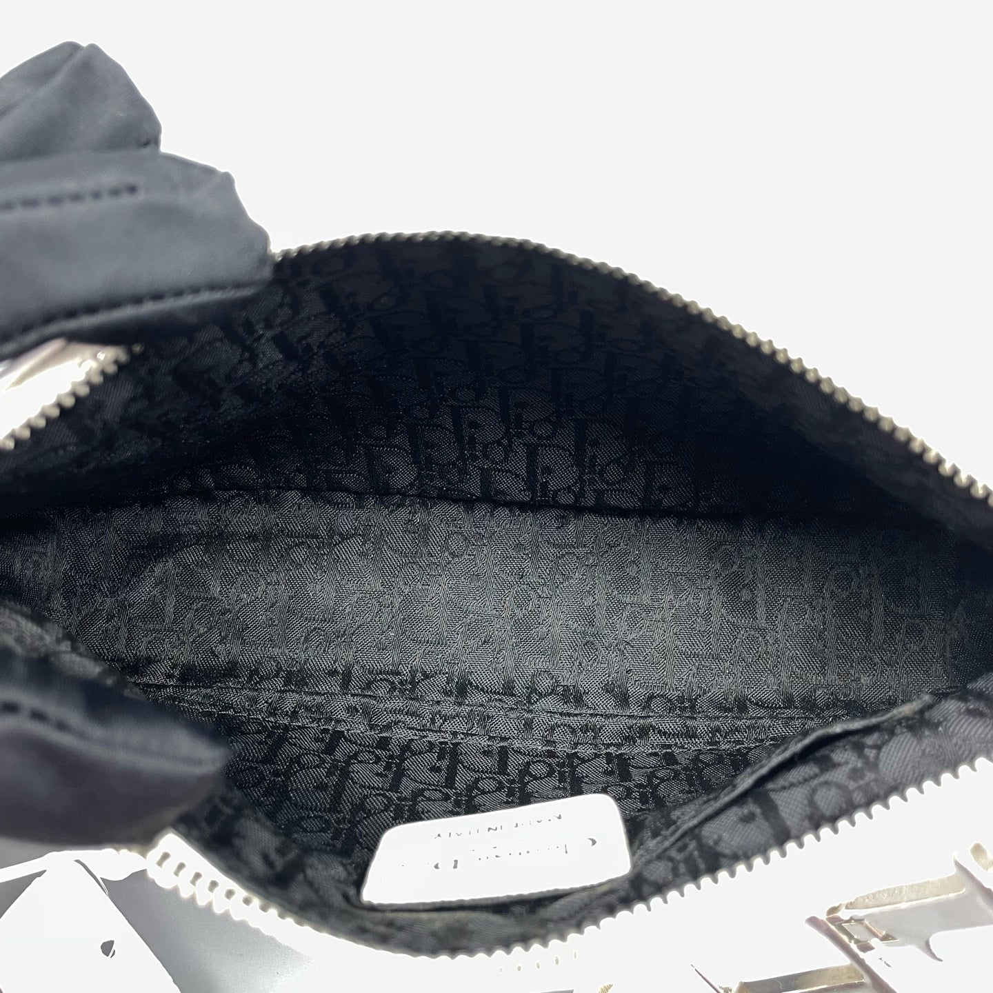 Dior - Vintage Large D-Charm Shoulder Bag - Leather - White - (mini)