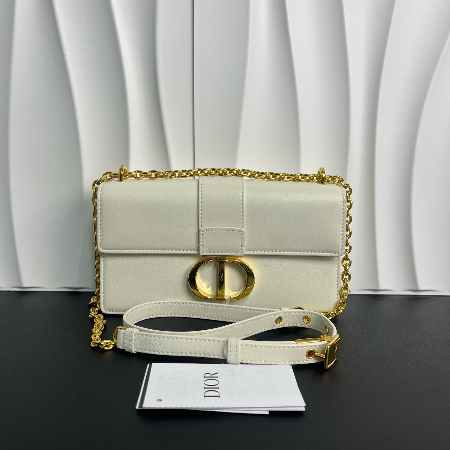 Dior - 30 Montaigne Small Chain Bag - Cowhide leather - White - (small)
