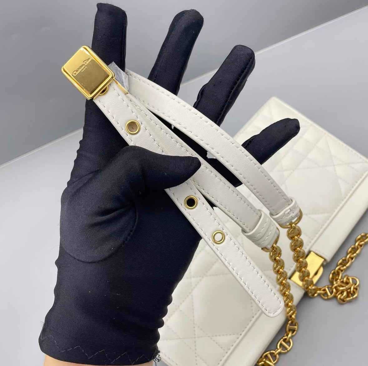 Dior - Caro Chain Bag - Leather - White - (Small)