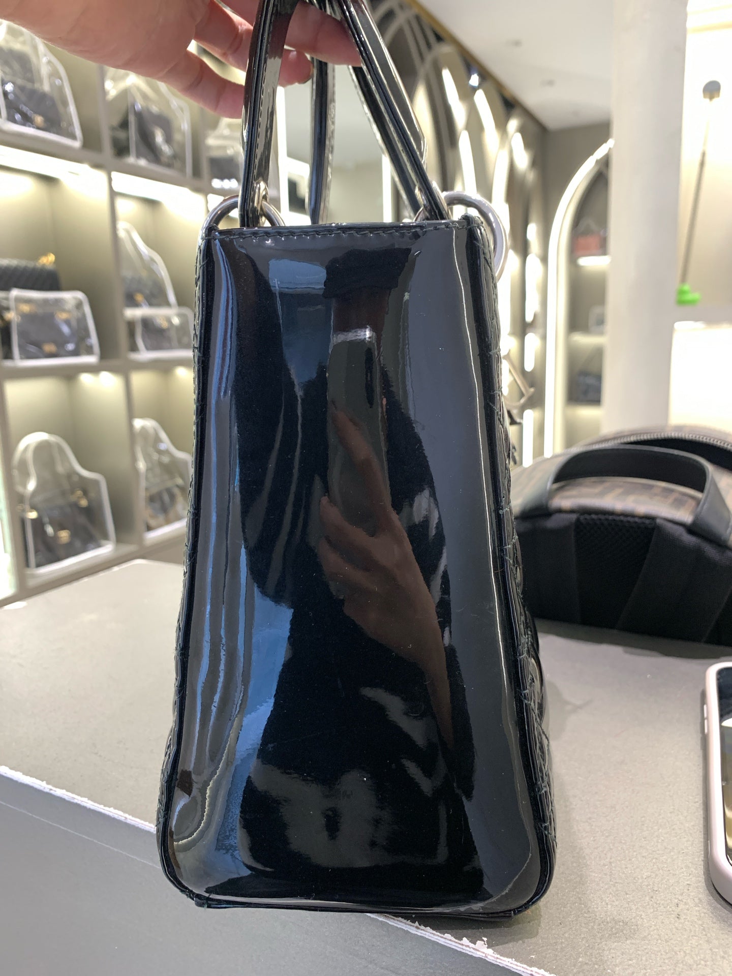 Dior - Lady Dior (5-Grid/Cannage) - Patent leather - Black - (Medium)