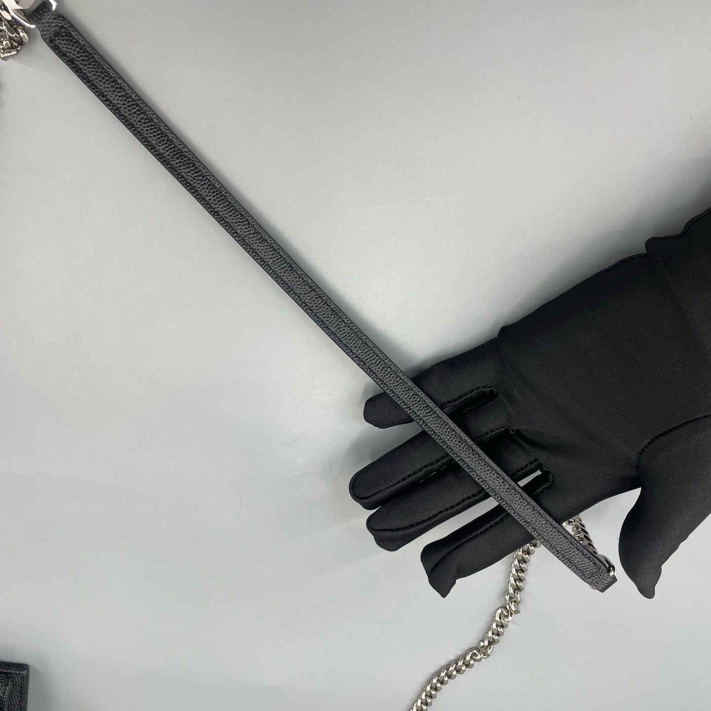 Saint Laurent - Envelope Chain Wallet Small - Grained leather - Black - (mini)