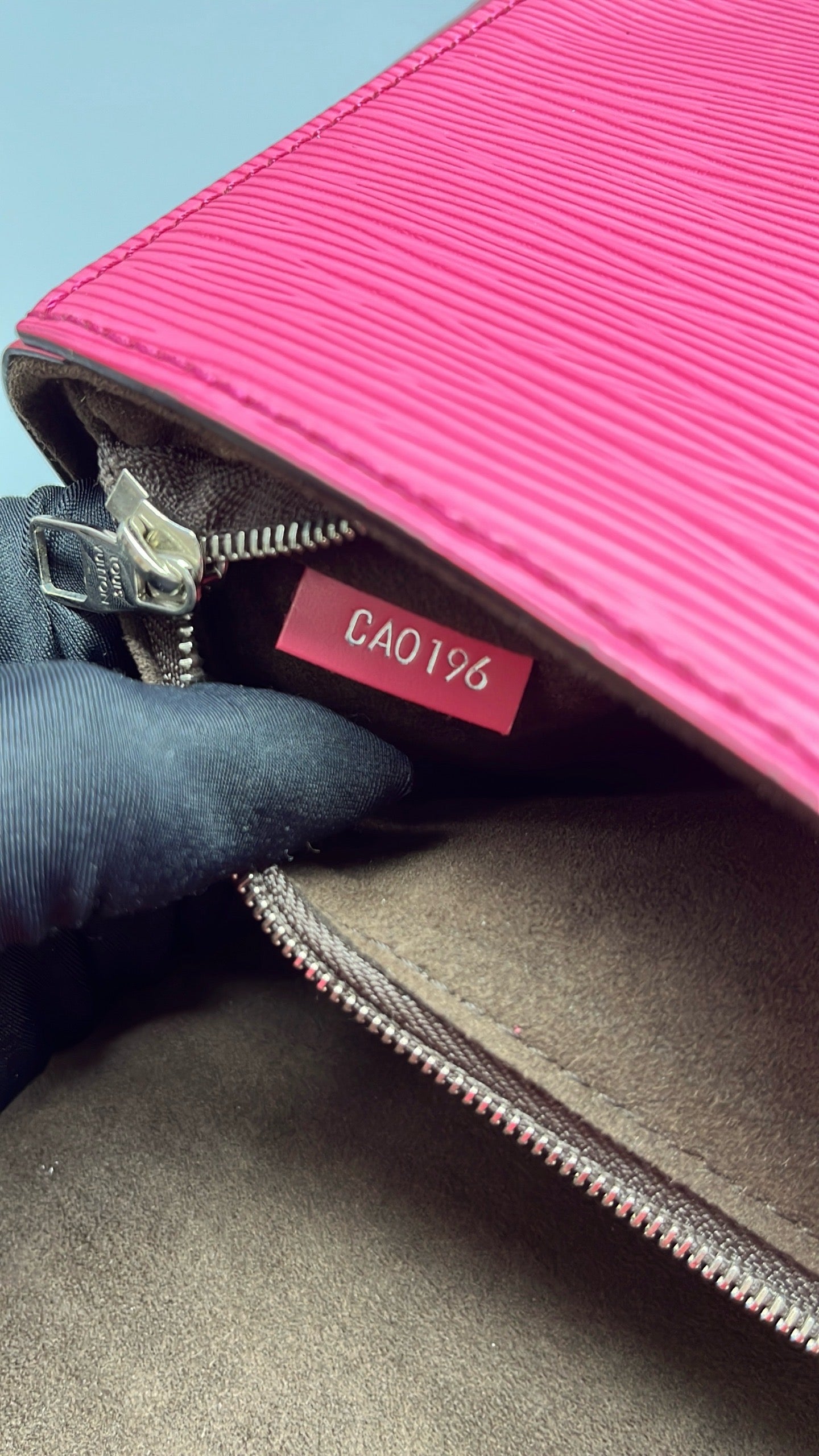 Louis Vuitton - Cluny MM - Epi leather - Pink - (medium)