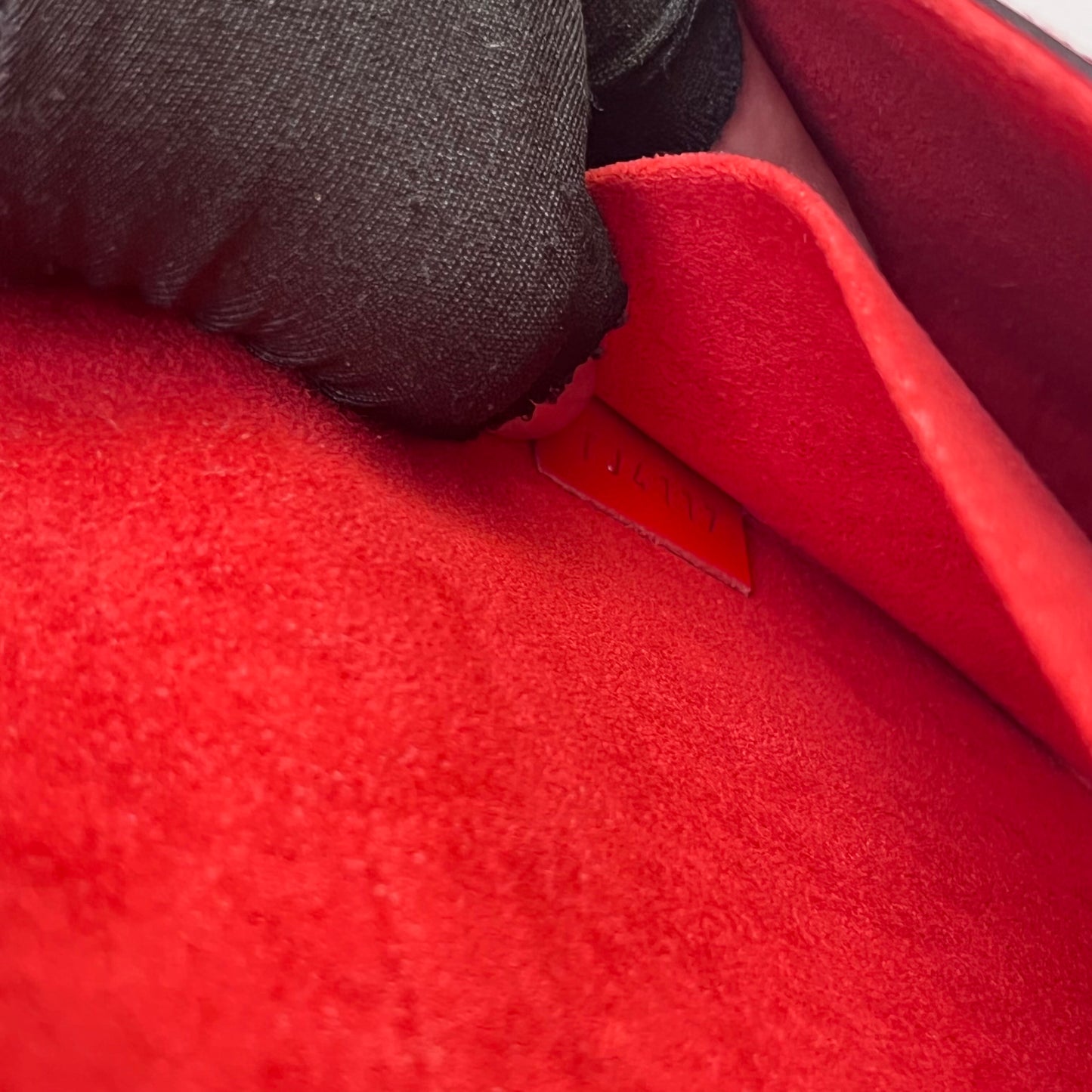 Louis Vuitton - Félicie Pochette - Epi leather - Red - (small)