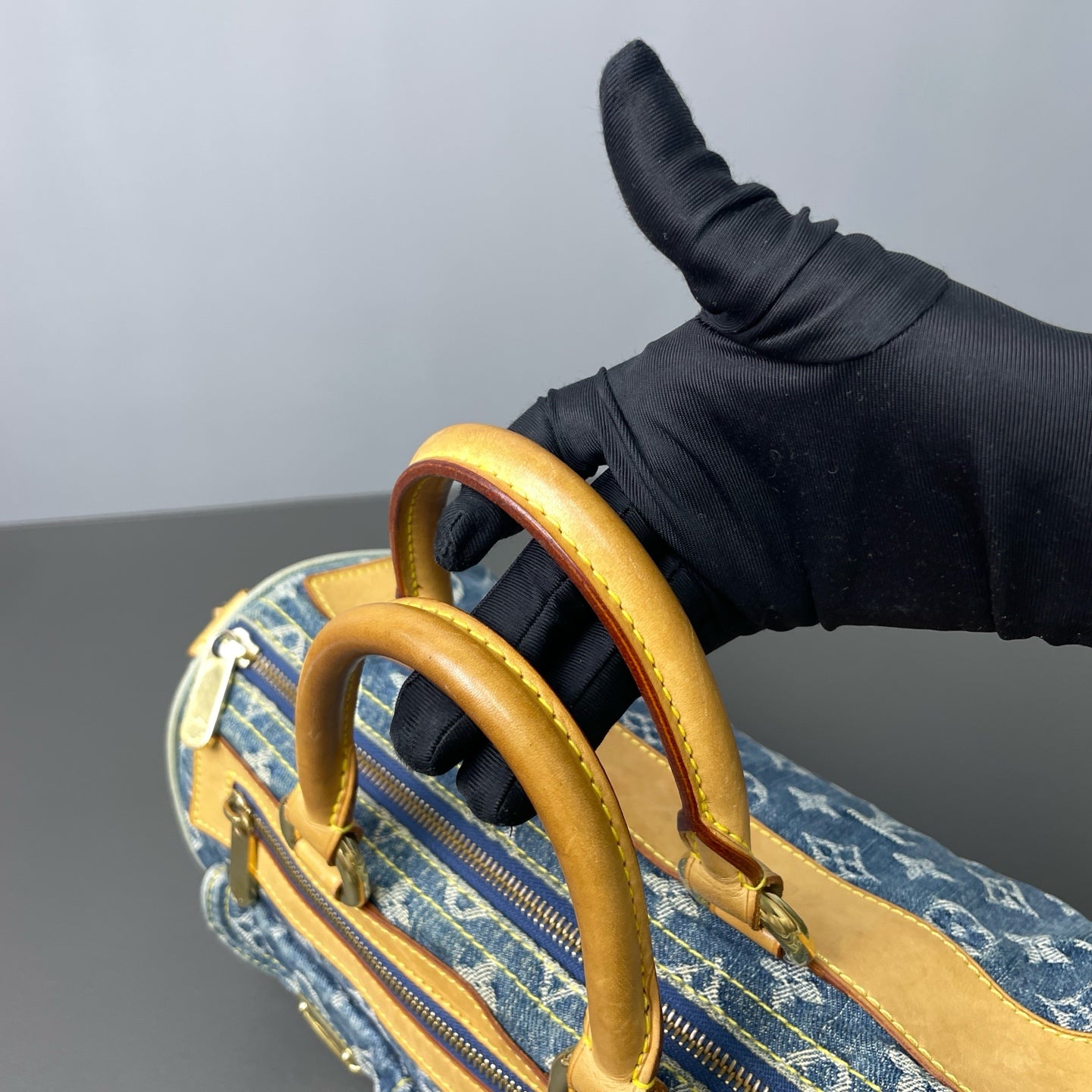 Louis Vuitton - Monogram Denim Boston Bag - Denim and Vachetta Leather - Blue - (medium)