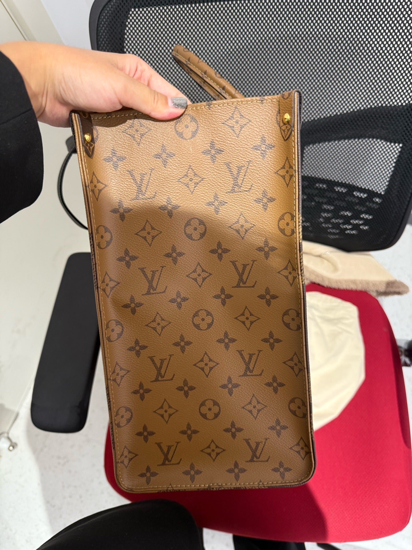 Louis Vuitton - OnTheGo GM - Monogram coated canvas with leather trim - Brown - (Large)