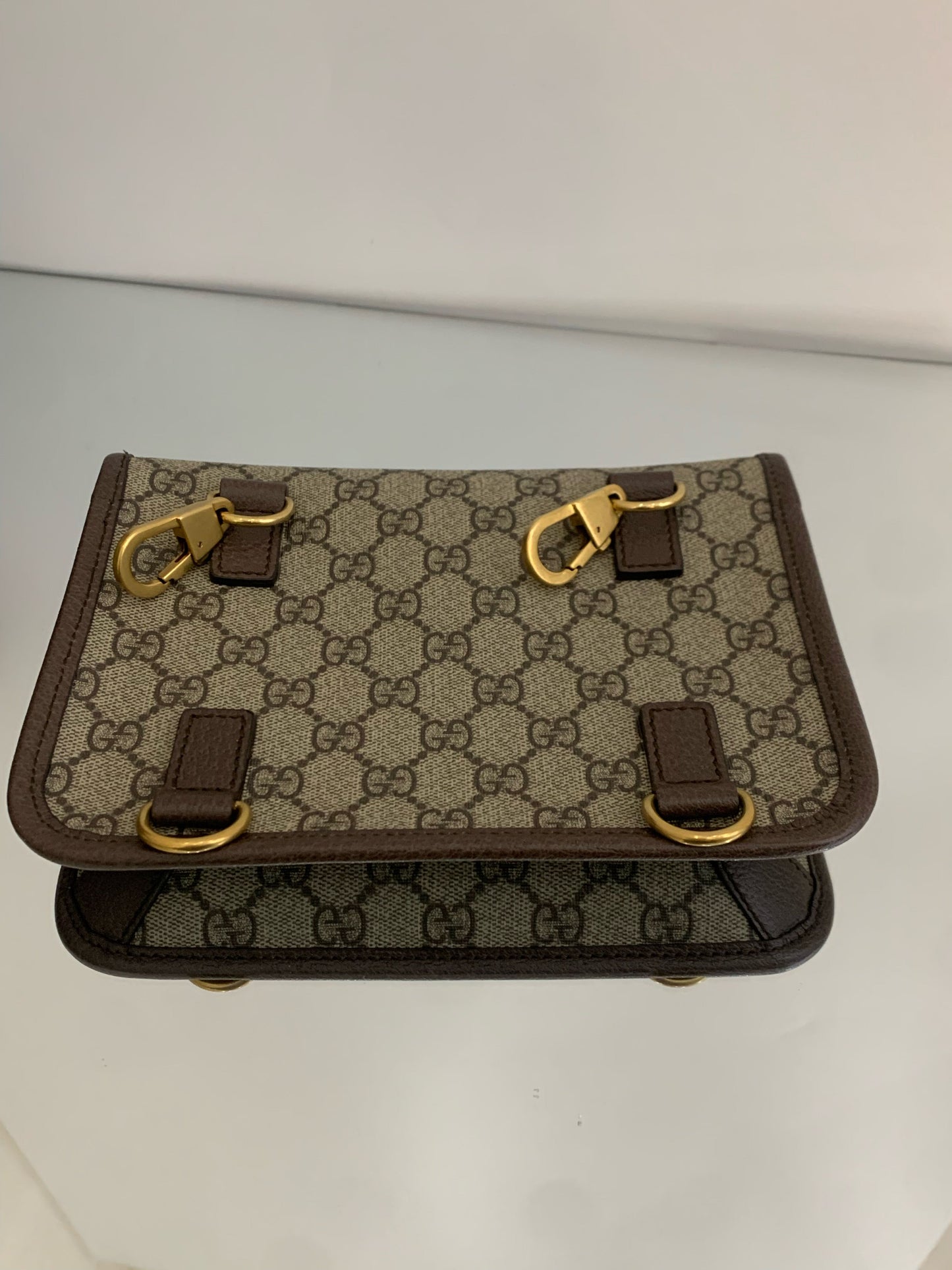 Gucci - Neo Vintage Messenger/Belt Bag - GG Supreme coated canvas with leather trim - Ebony Brown - (small)