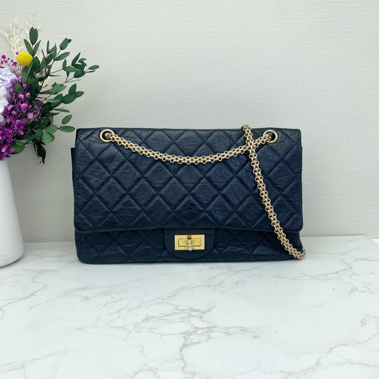 Chanel - 2.55 Reissue Flap Bag - Aged calfskin leather - Black - (Medium)